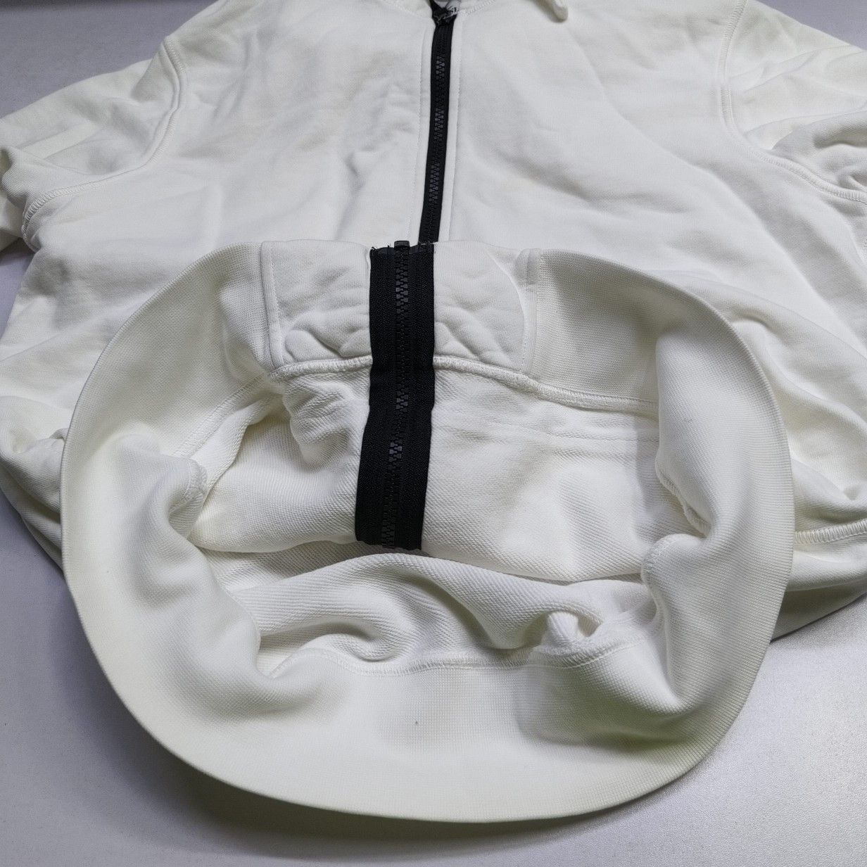 Stone Island Stone Island Zip Up Logo Patch Hoodie Size M Size US M / EU 48-50 / 2 - 16 Thumbnail