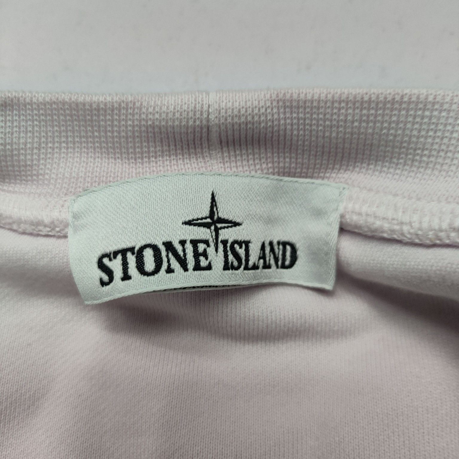 Stone Island Stone Island Logo Patch Sweatshirt Size L Size US L / EU 52-54 / 3 - 3 Thumbnail