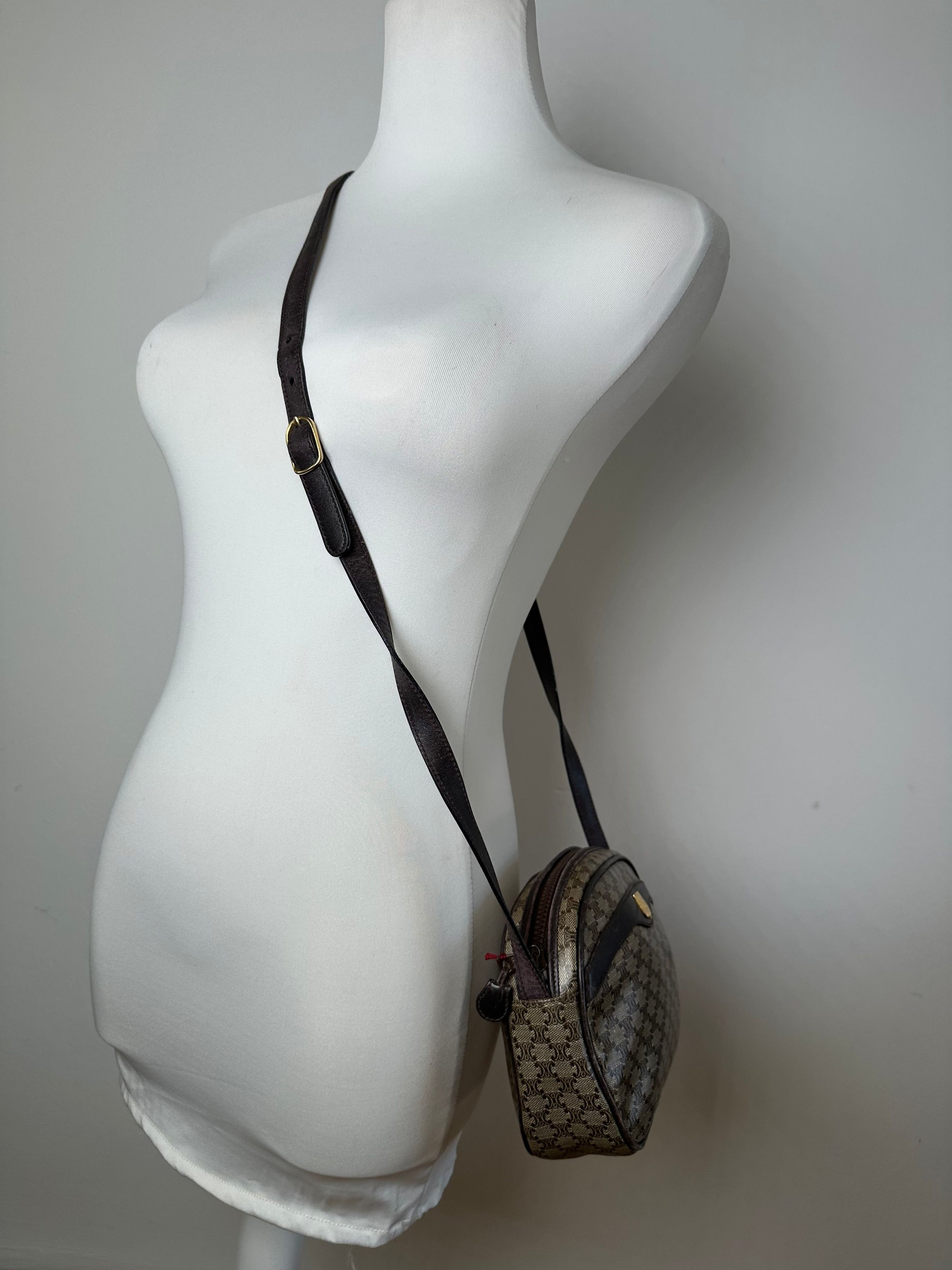Celine Vintage Macadam Canvas Camera Crossbody Bag Dark Brown Size ONE SIZE - 7 Thumbnail