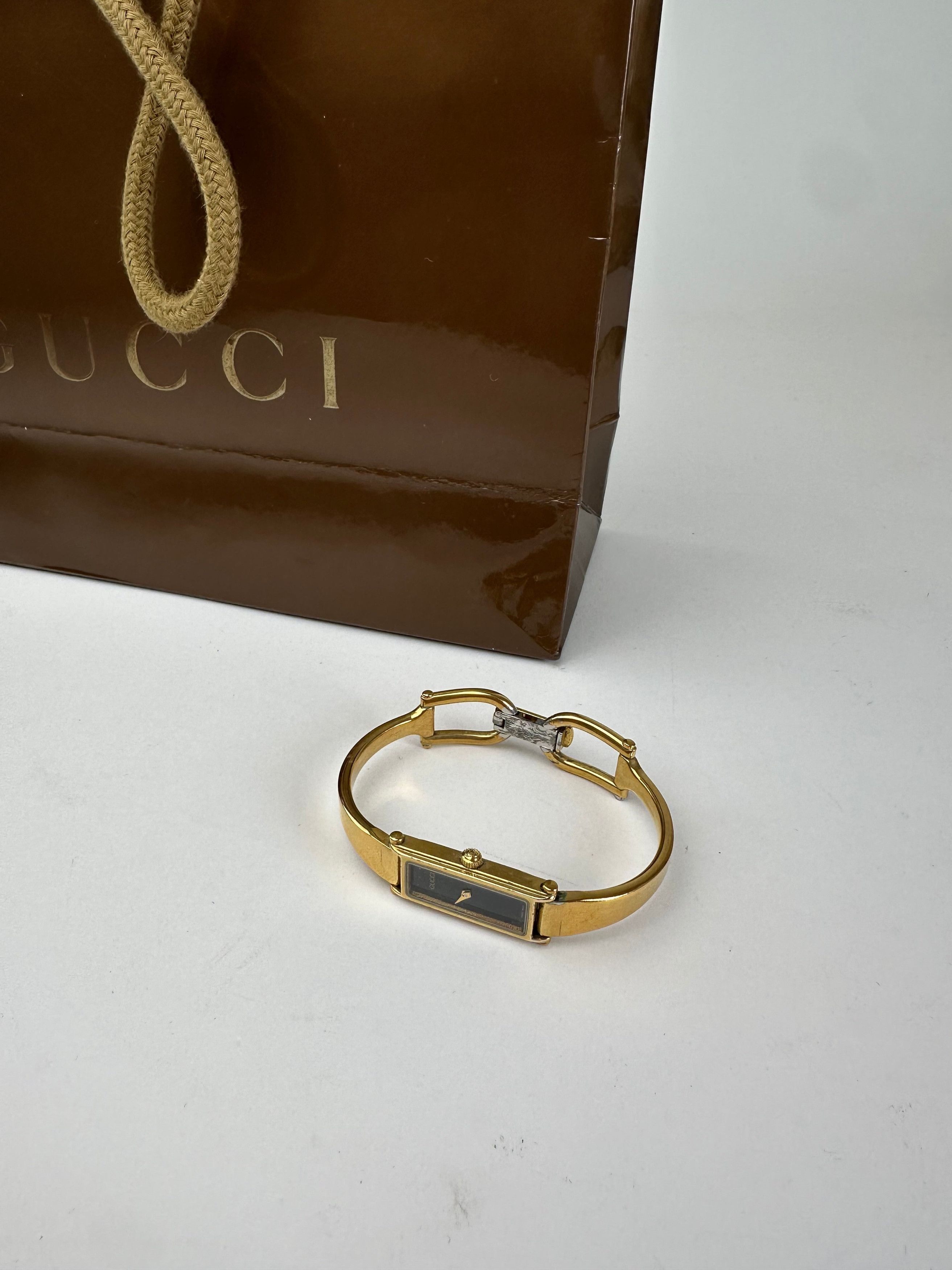Gucci Vintage Gold-Tone Bangle Ladies Watch Model 1500L Size ONE SIZE - 12 Thumbnail