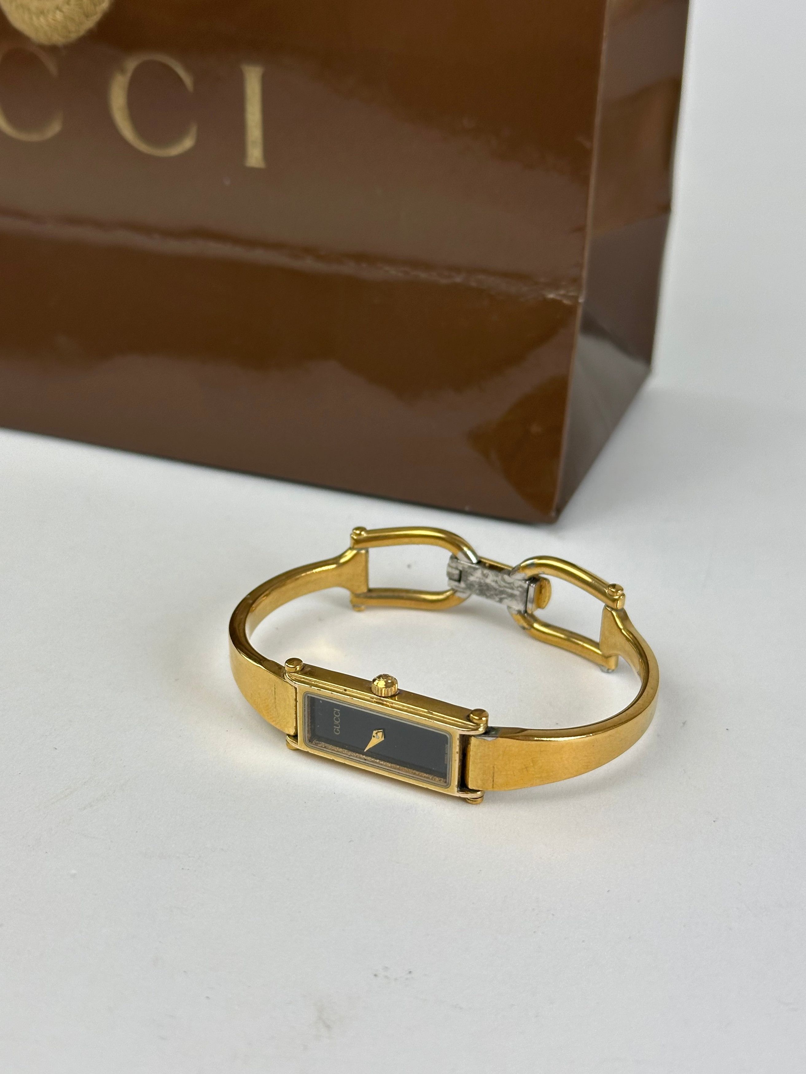 Gucci Vintage Gold-Tone Bangle Ladies Watch Model 1500L Size ONE SIZE - 9 Thumbnail