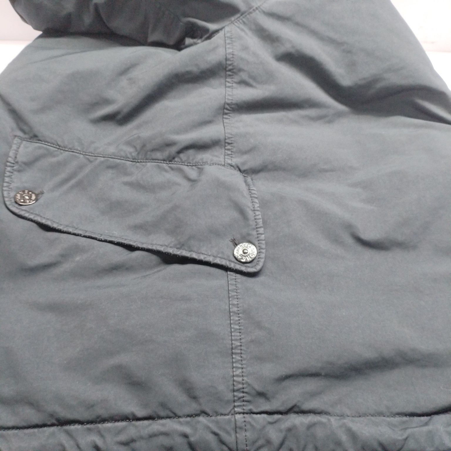 Stone Island Stone Island Logo Patch Hooded Jacket Navy Size L Size US L / EU 52-54 / 3 - 20 Thumbnail