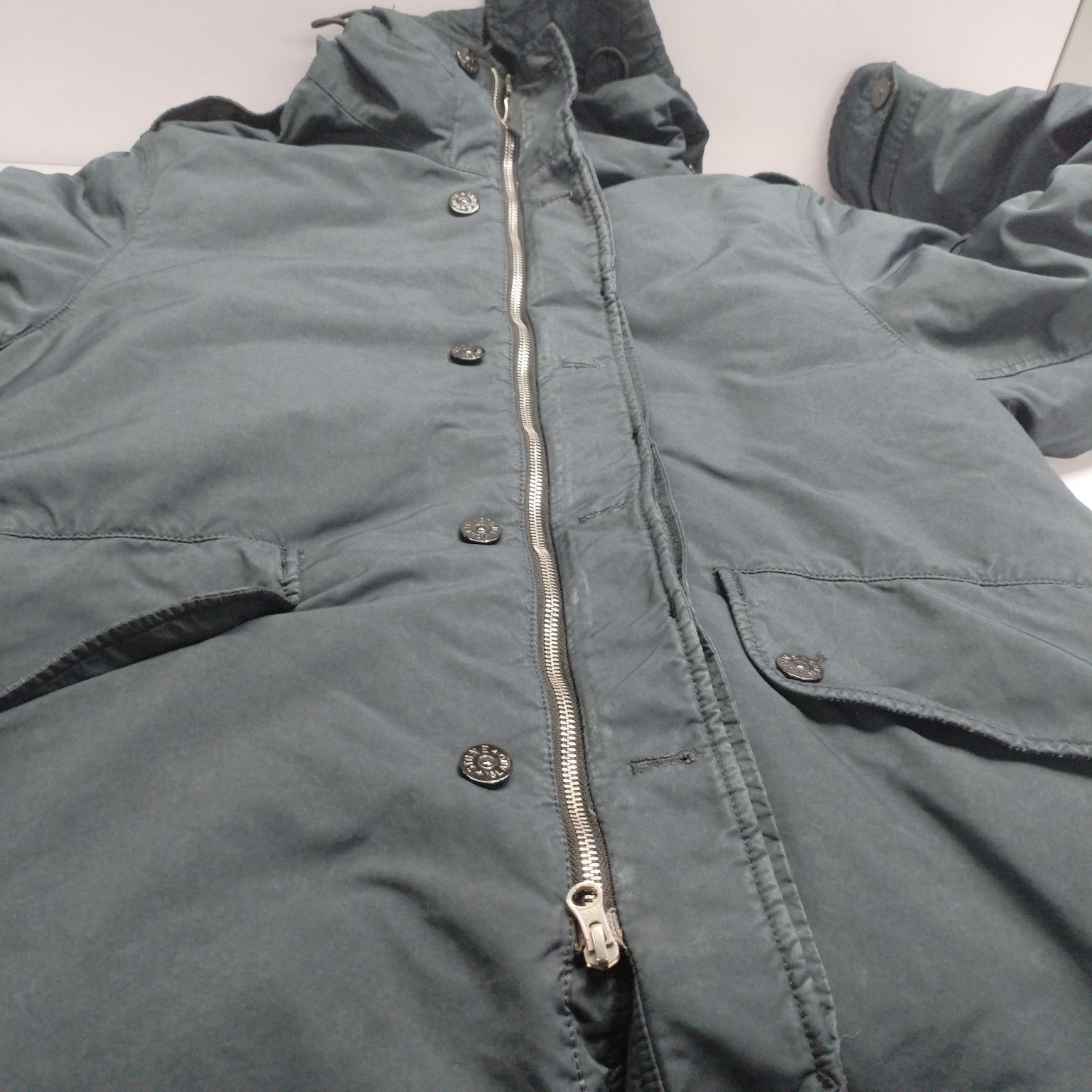 Stone Island Stone Island Logo Patch Hooded Jacket Navy Size L Size US L / EU 52-54 / 3 - 17 Thumbnail