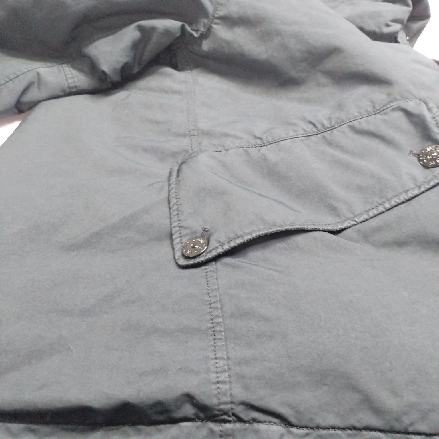 Stone Island Stone Island Logo Patch Hooded Jacket Navy Size L Size US L / EU 52-54 / 3 - 19 Thumbnail