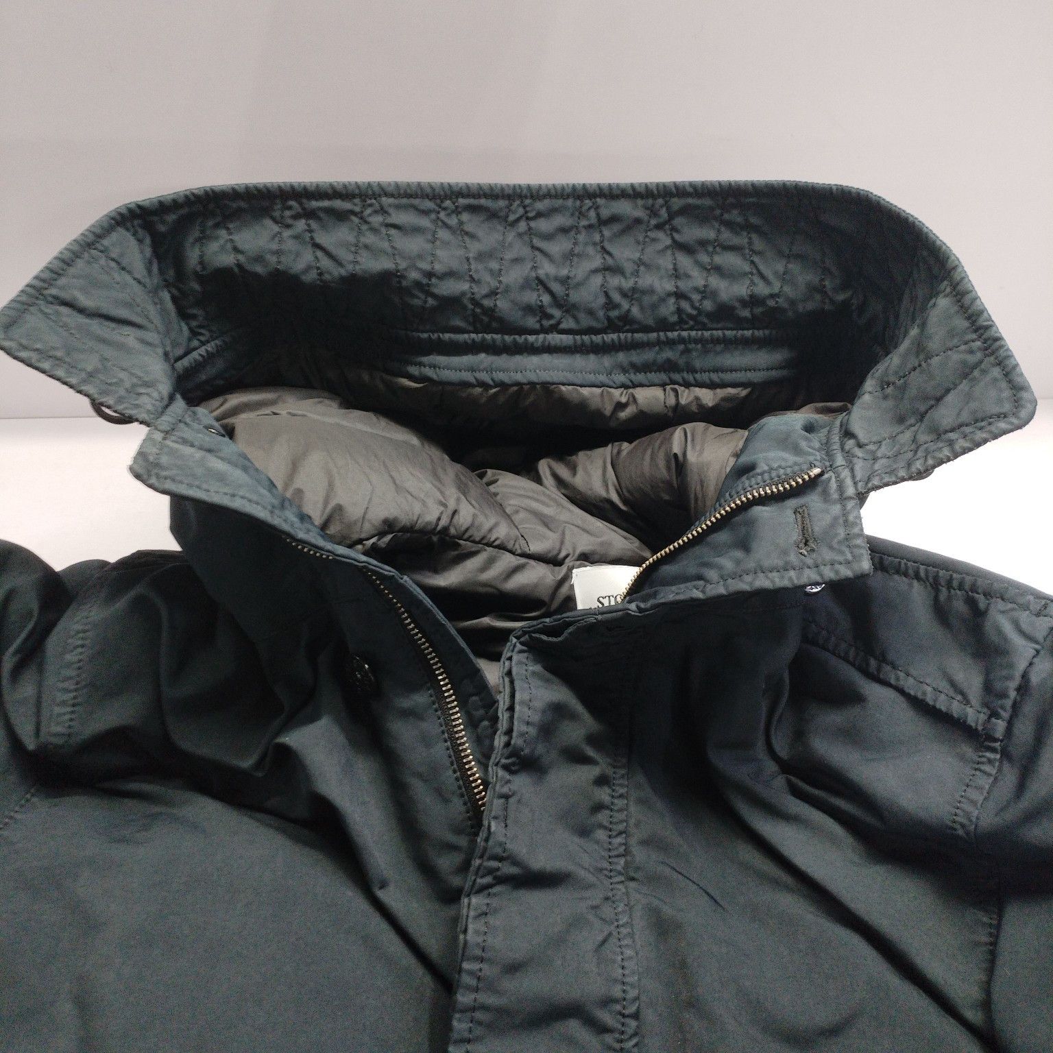 Stone Island Stone Island Logo Patch Hooded Jacket Navy Size L Size US L / EU 52-54 / 3 - 11 Thumbnail