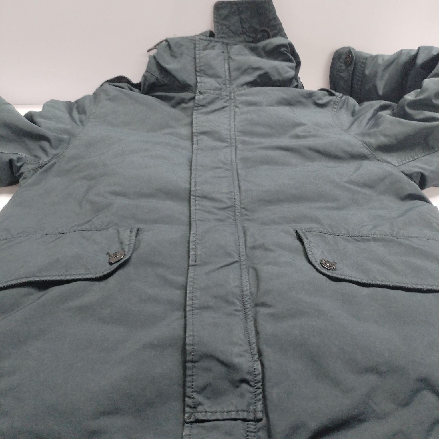 Stone Island Stone Island Logo Patch Hooded Jacket Navy Size L Size US L / EU 52-54 / 3 - 16 Thumbnail