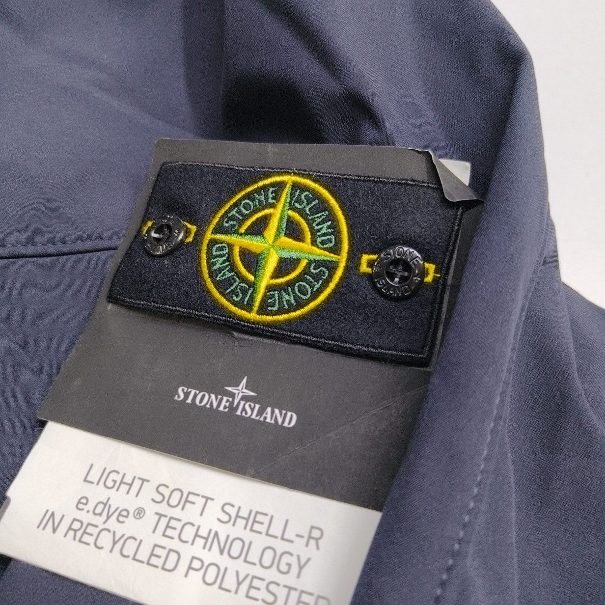 Stone Island Stone Island Light Soft Shell-R Hooded Jacket Size S Size US S / EU 44-46 / 1 - 6 Thumbnail