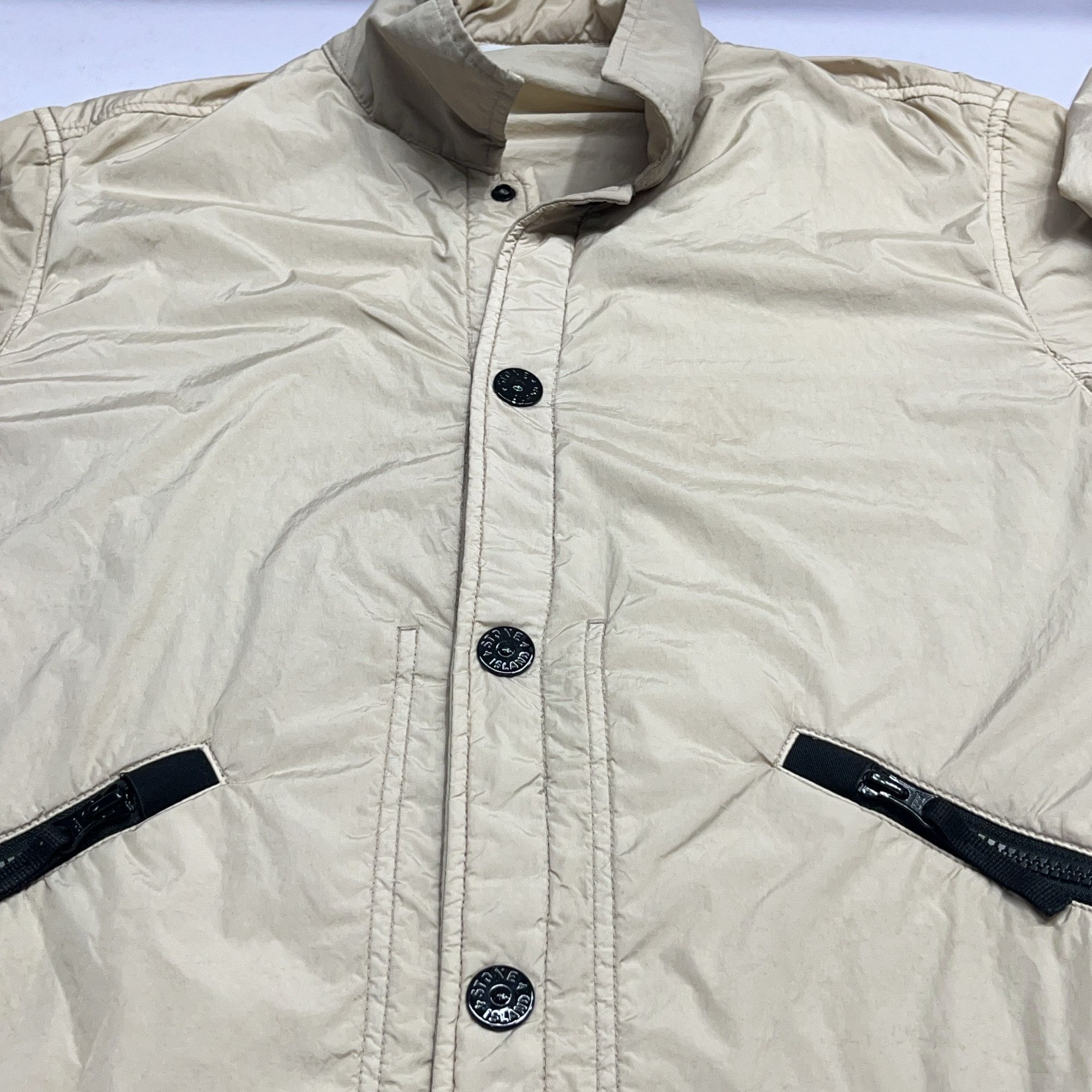 Stone Island Stone Island Logo Patch Light Jacket Size S Size US S / EU 44-46 / 1 - 9 Thumbnail