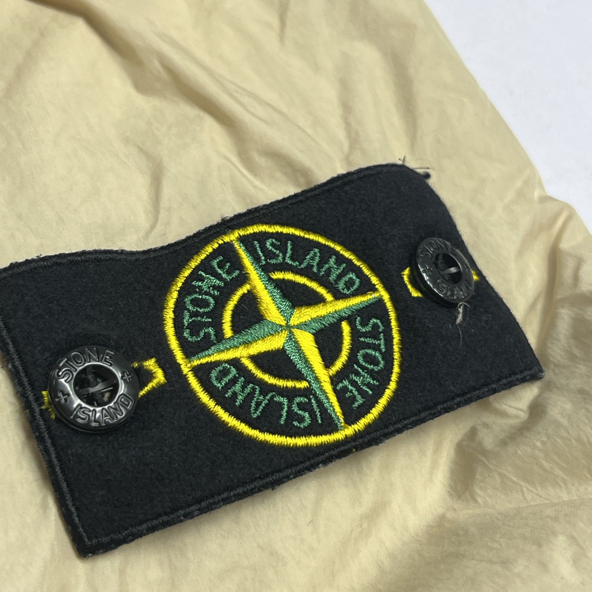 Stone Island Stone Island Logo Patch Light Jacket Size S Size US S / EU 44-46 / 1 - 4 Thumbnail