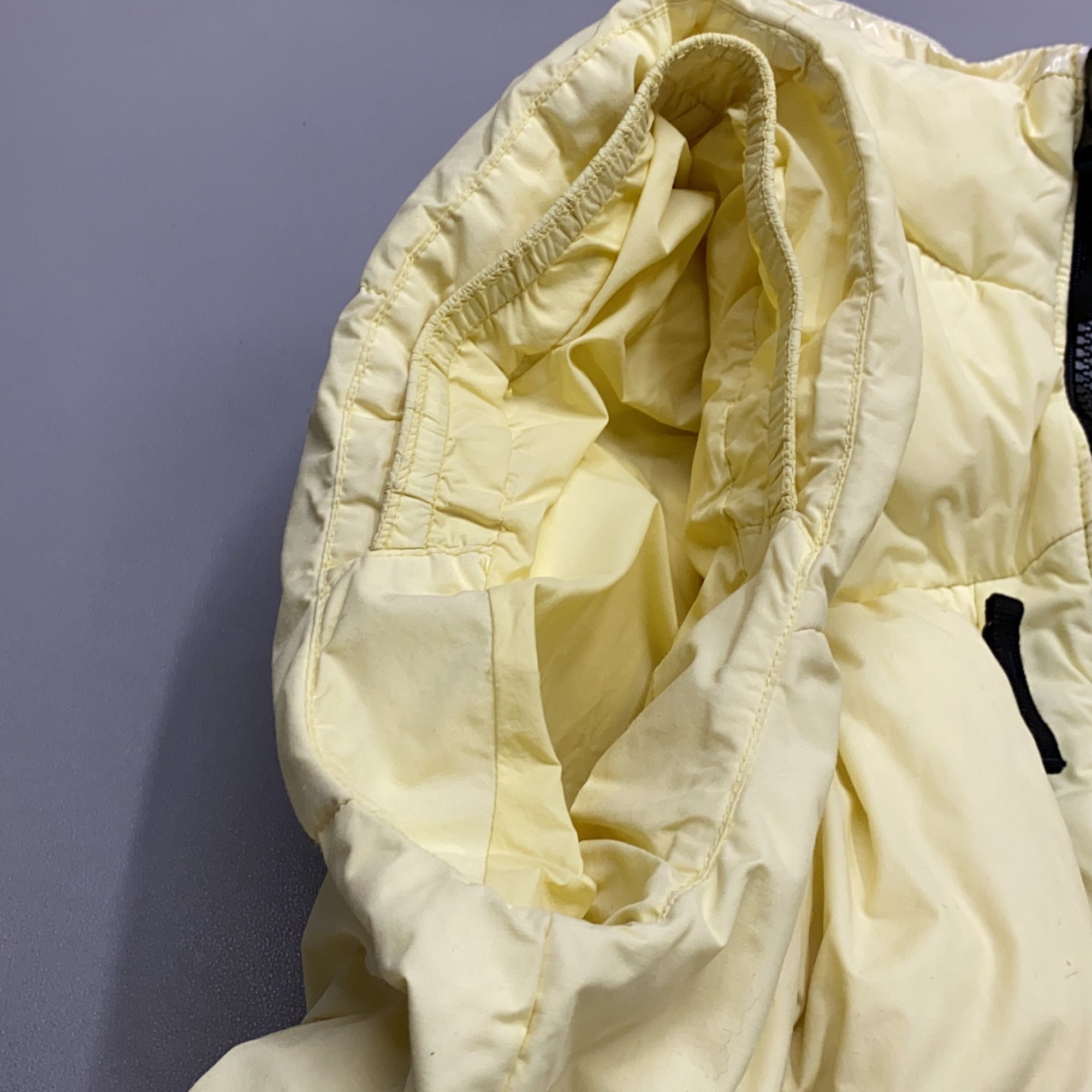 Stone Island Stone Island Yellow Puffer Vest Size L Size US L / EU 52-54 / 3 - 13 Thumbnail