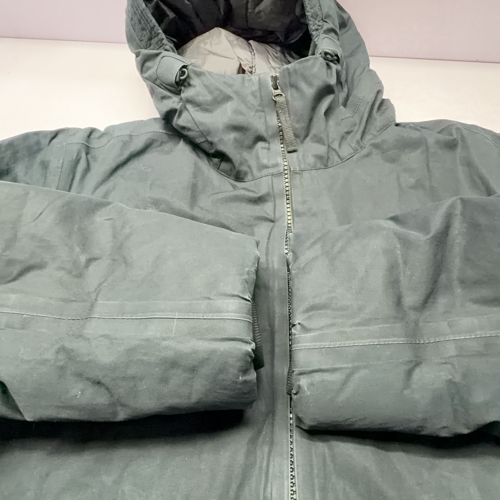 Stone Island Stone Island Hooded Padded Jacket Black Size L Size US L / EU 52-54 / 3 - 19 Thumbnail