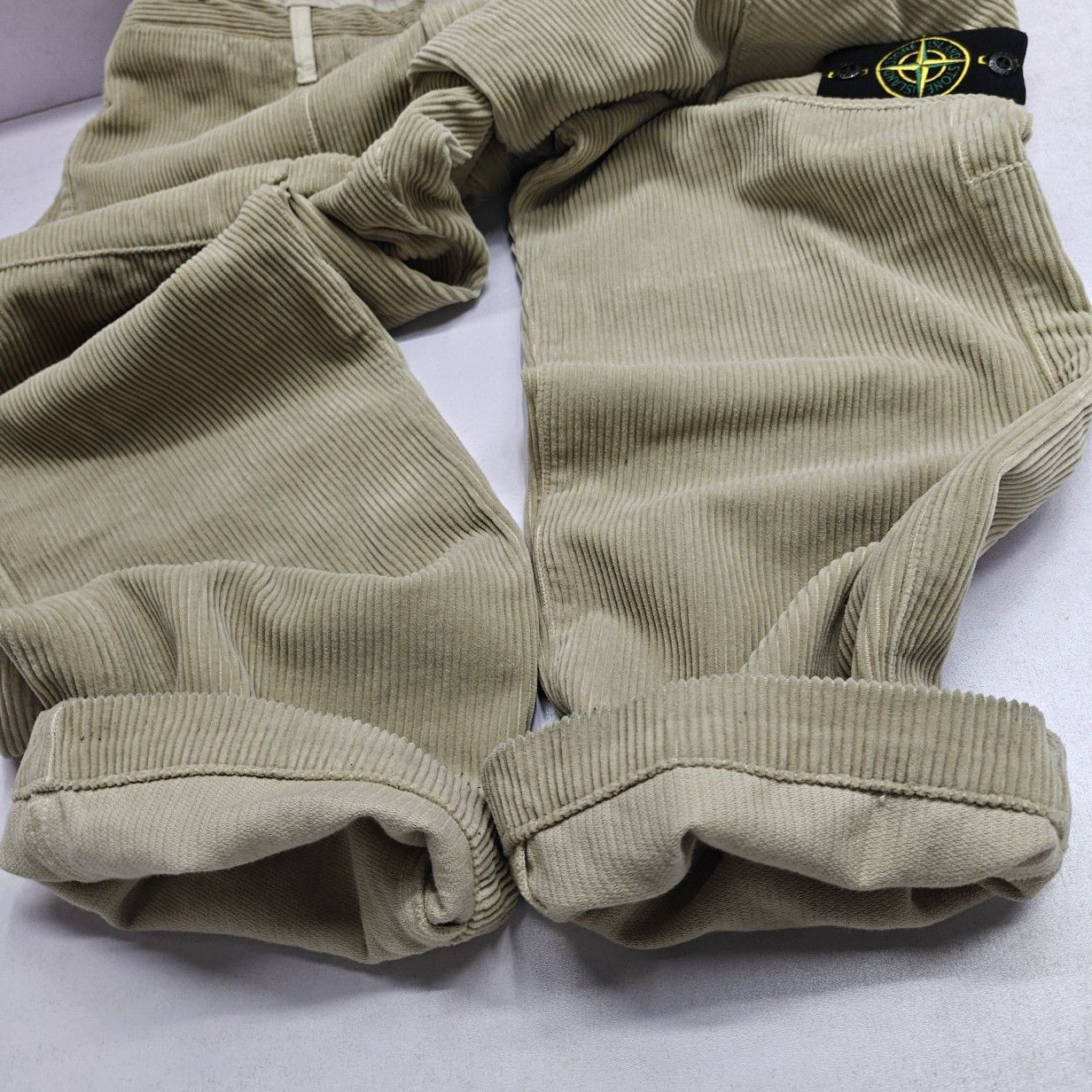 Stone Island Stone Island Corduroy Cargo Pants Size 32 Size US 32 / EU 48 - 9 Thumbnail