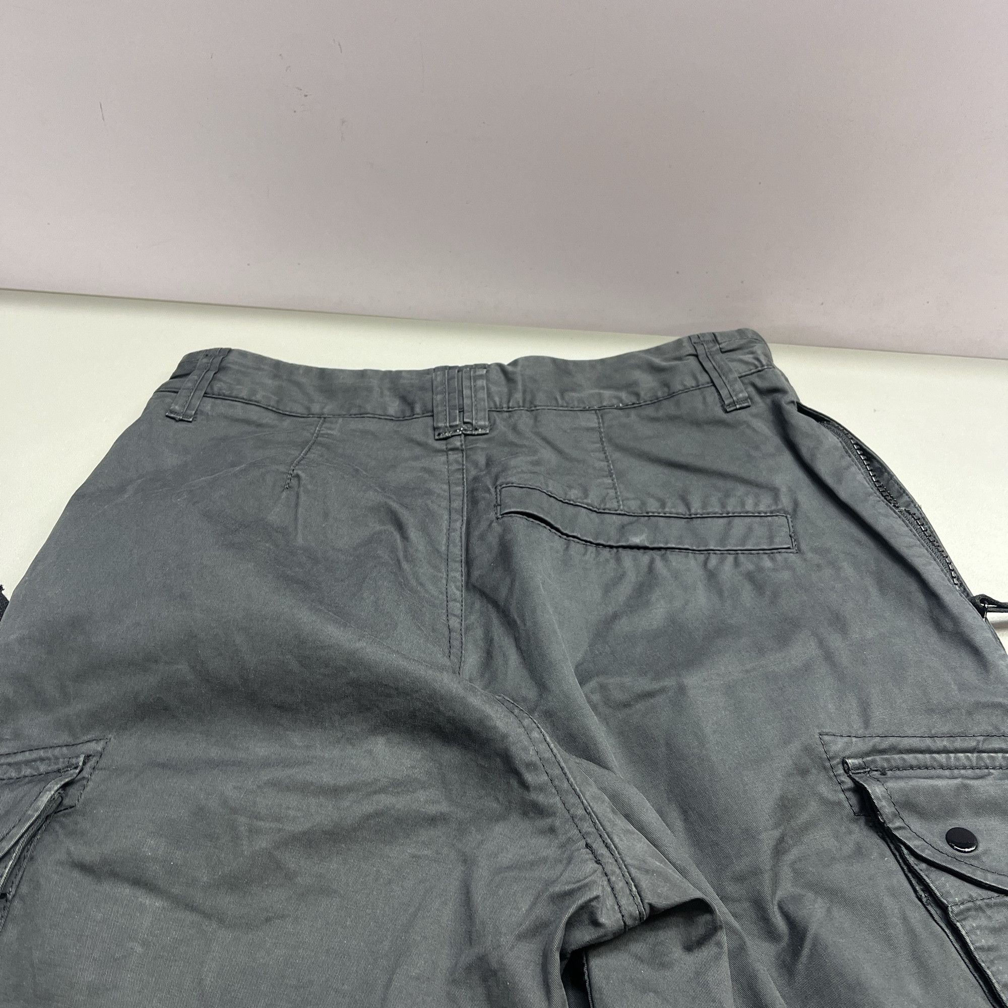 Stone Island Stone Island Logo Patch Cargo Pants Size 28 Size US 29 - 3 Thumbnail