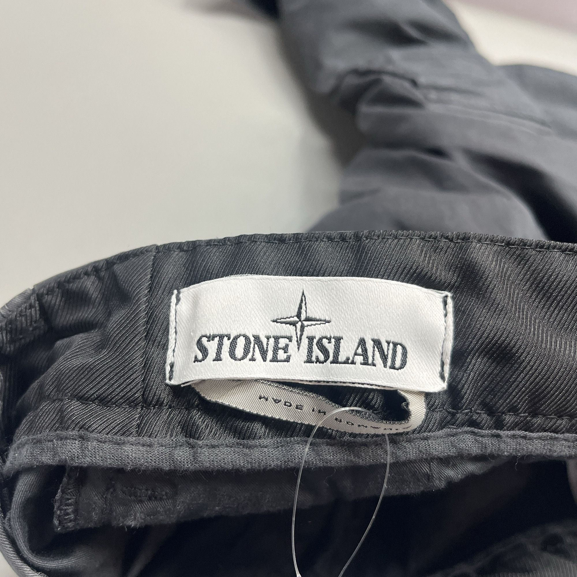 Stone Island Stone Island Logo Patch Cargo Pants Size 28 Size US 29 - 4 Thumbnail