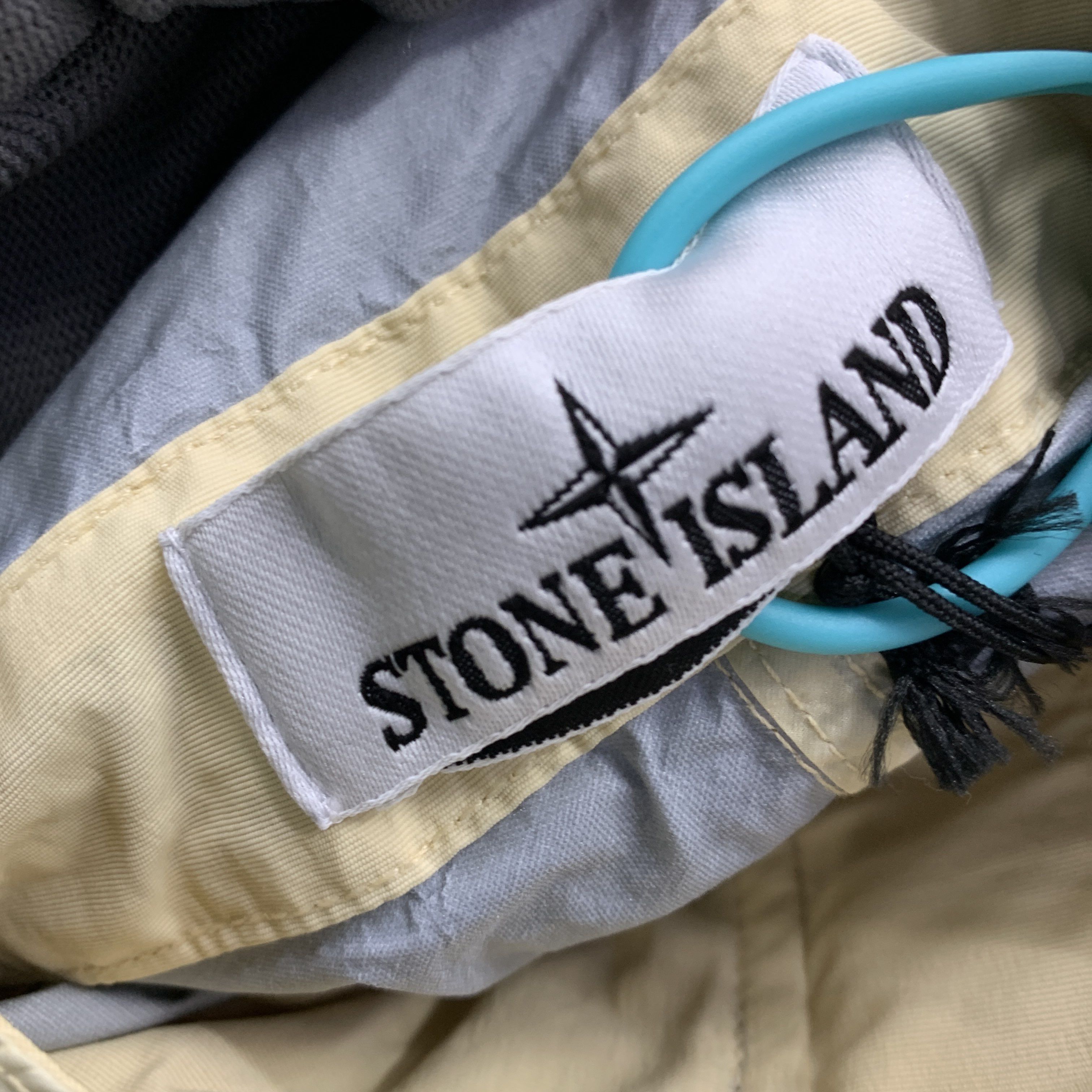 Stone Island Stone Island Logo Patch Hooded Jacket Size M Size US M / EU 48-50 / 2 - 2 Thumbnail