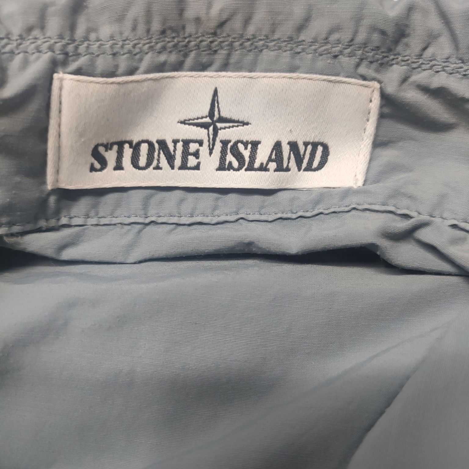 Stone Island Stone Island Logo Patch Light Jacket Size L Size US L / EU 52-54 / 3 - 3 Thumbnail