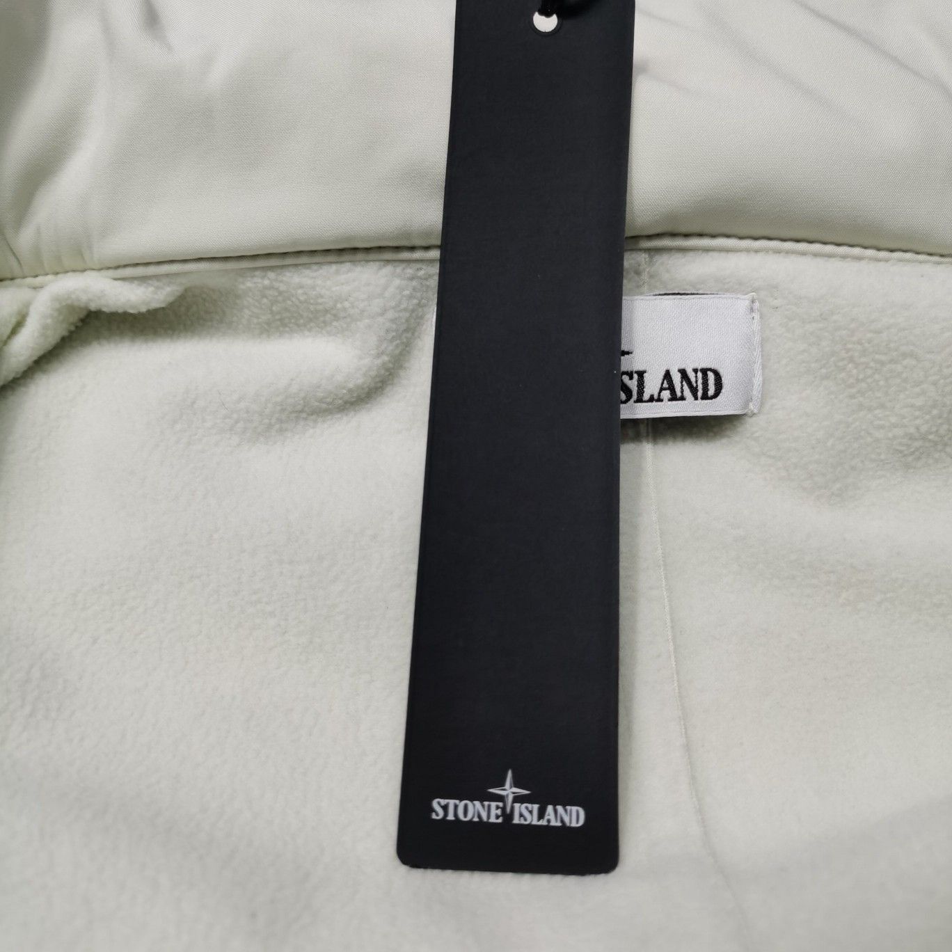 Stone Island Stone Island Soft Shell-R Jacket Beige Size L Size US L / EU 52-54 / 3 - 6 Thumbnail