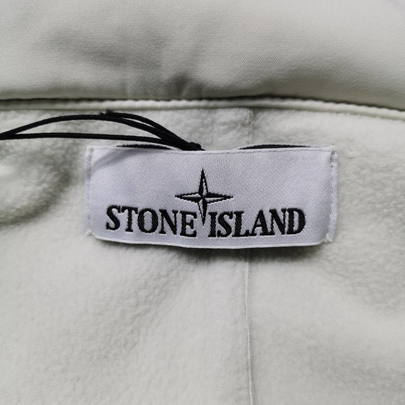 Stone Island Stone Island Soft Shell-R Jacket Beige Size L Size US L / EU 52-54 / 3 - 5 Thumbnail