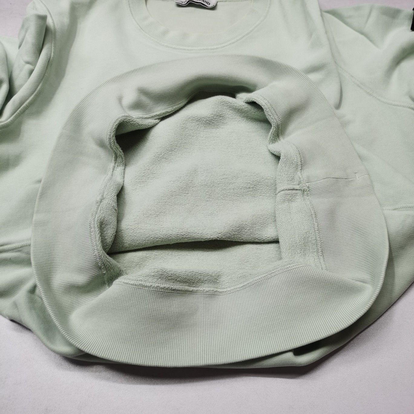 Stone Island Stone Island Compass Patch Sweatshirt Size L Size US L / EU 52-54 / 3 - 13 Thumbnail