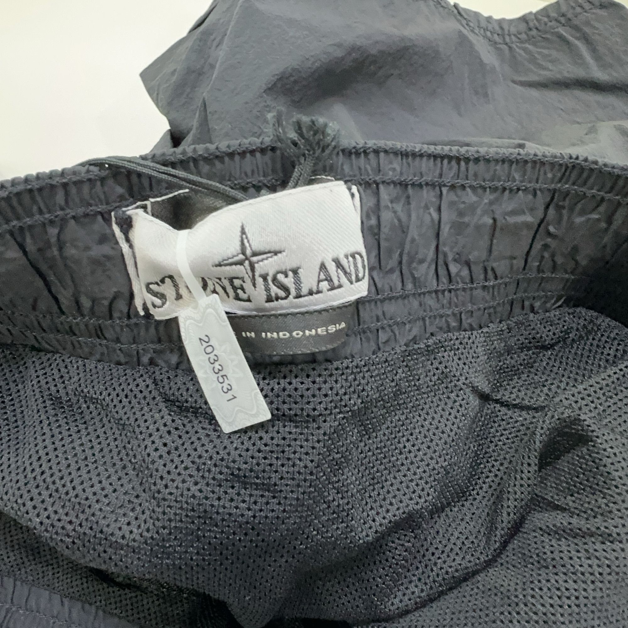 Stone Island STONE ISLAND Nylon Shorts Size L Size US 34 / EU 50 - 4 Thumbnail
