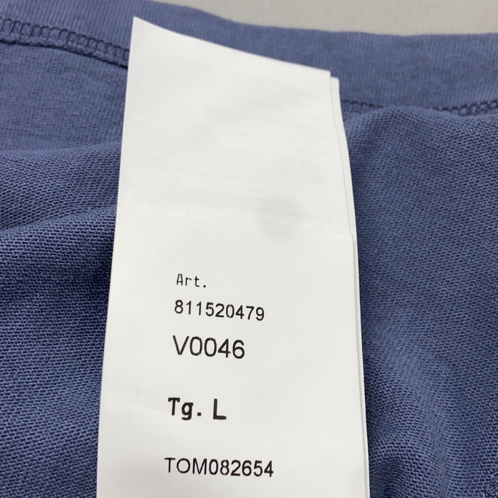 Stone Island Stone Island Embroidered Logo T-Shirt Size L Size US L / EU 52-54 / 3 - 7 Thumbnail