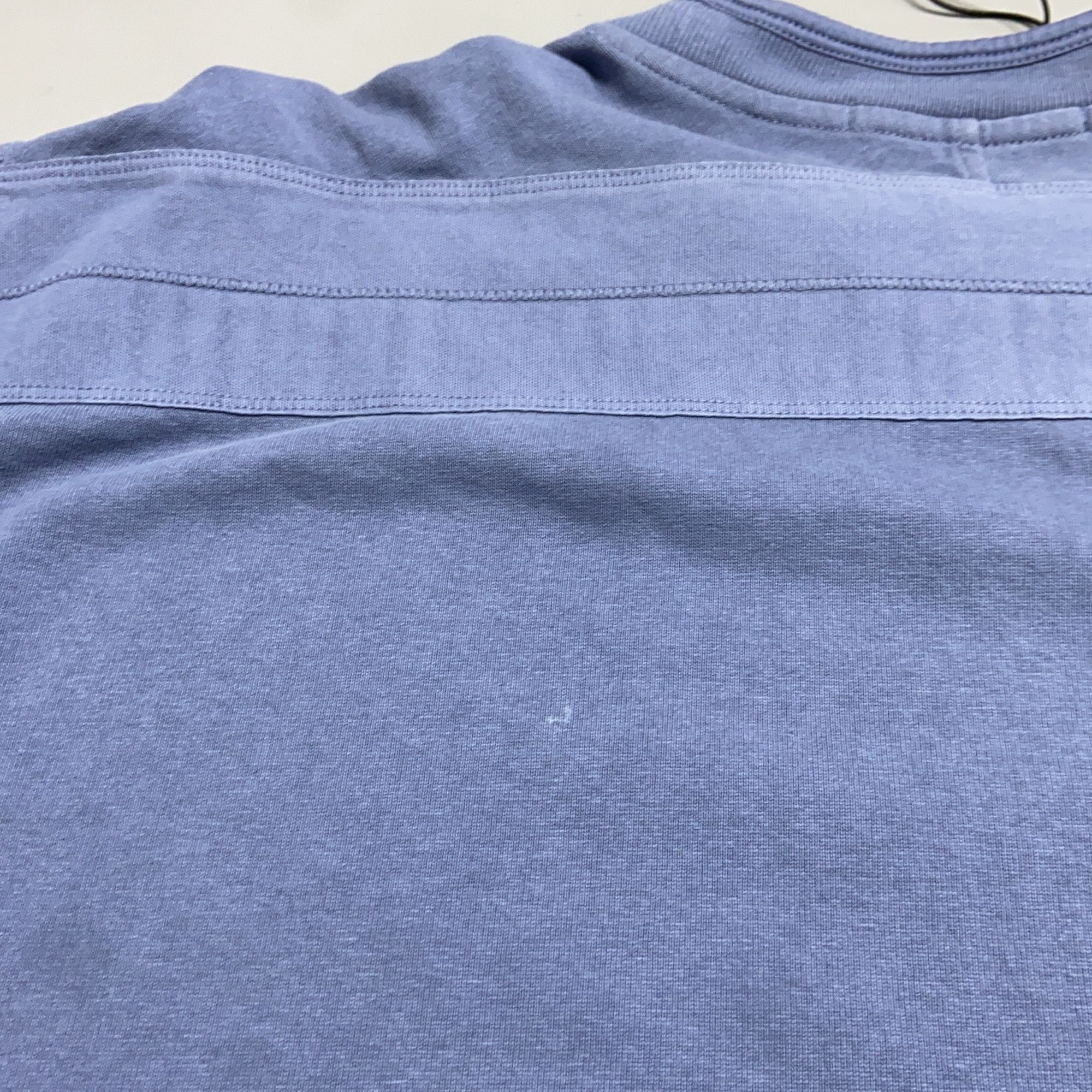 Stone Island Stone Island Embroidered Logo T-Shirt Size L Size US L / EU 52-54 / 3 - 9 Thumbnail