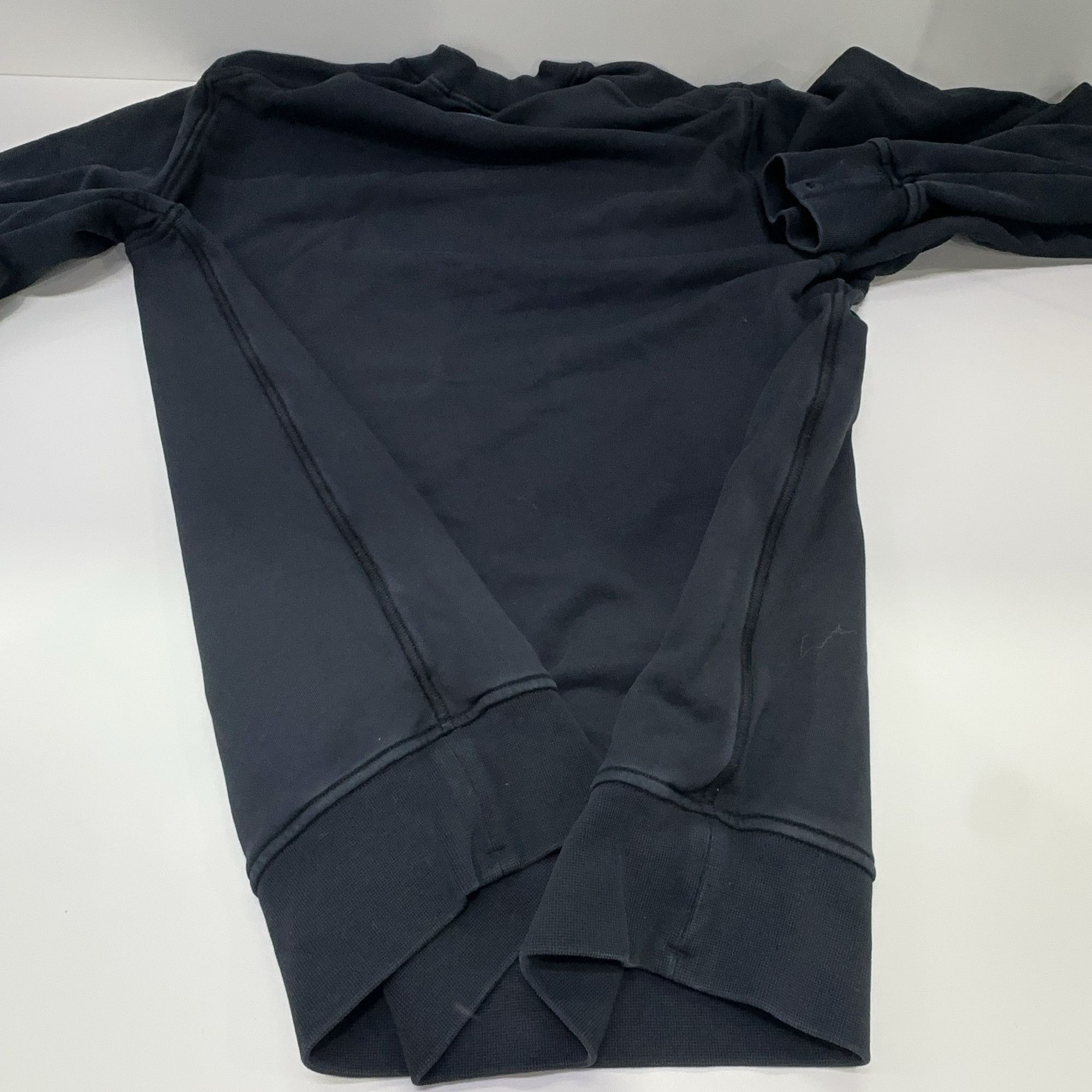 Stone Island Stone Island Embroidered Logo Sweatshirt Black Size M Size US M / EU 48-50 / 2 - 13 Thumbnail