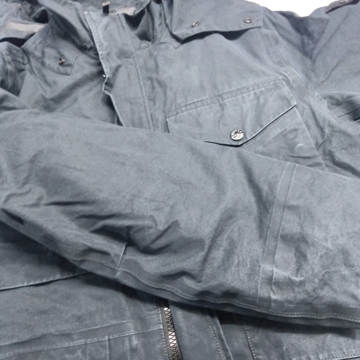 Stone Island Stone Island Hooded Field Jacket Size L Size US L / EU 52-54 / 3 - 20 Thumbnail