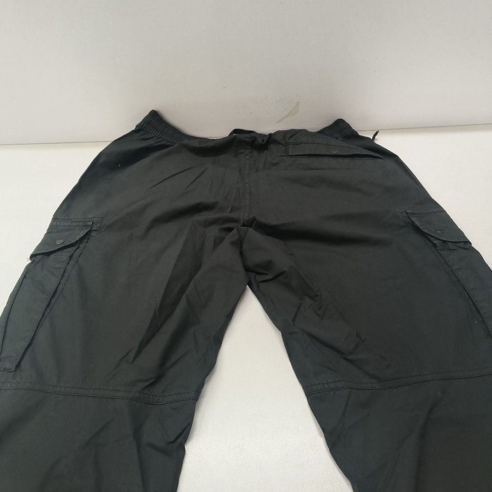 Stone Island Stone Island Compass Patch Cargo Pants Size 33 Size US 33 - 11 Thumbnail