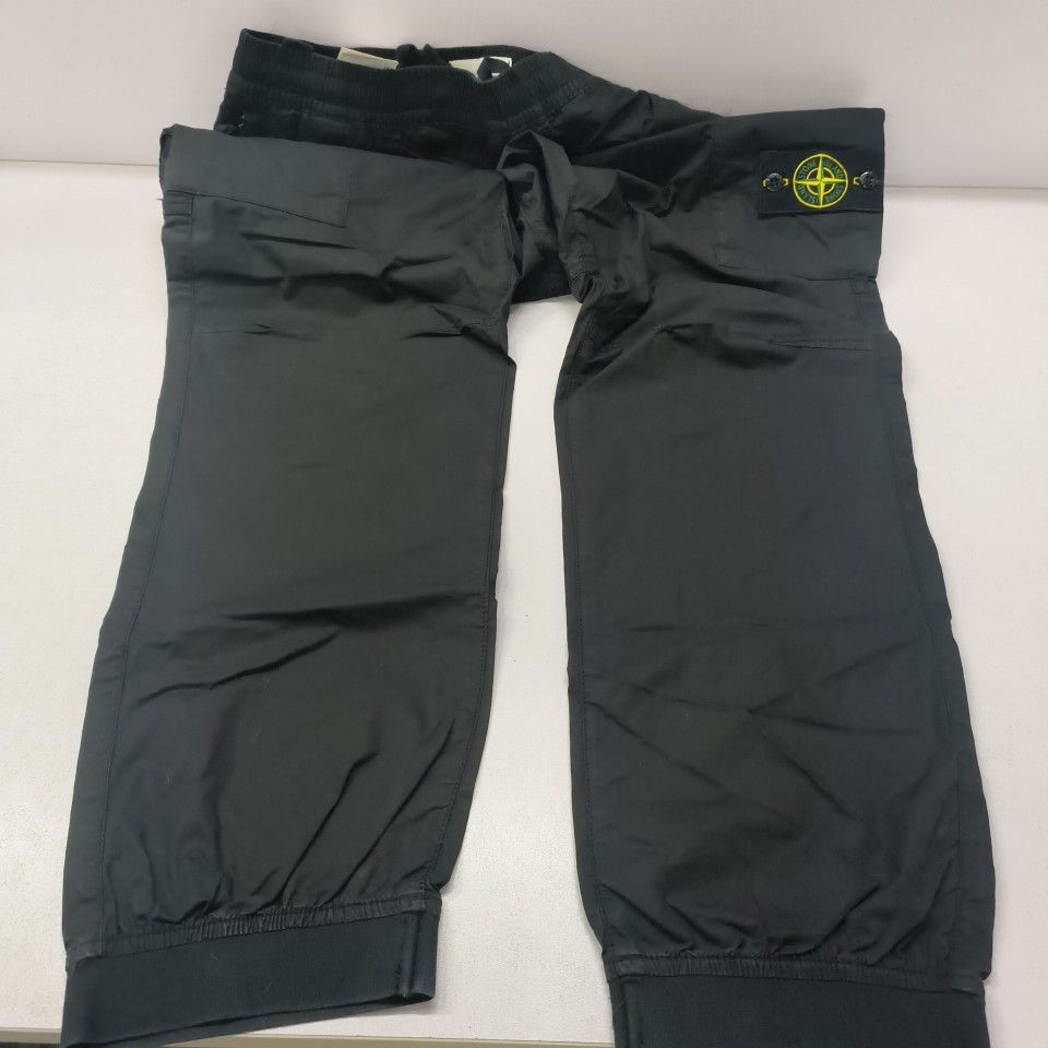 Stone Island Stone Island Compass Patch Cargo Pants Size 33 Size US 33 - 9 Thumbnail