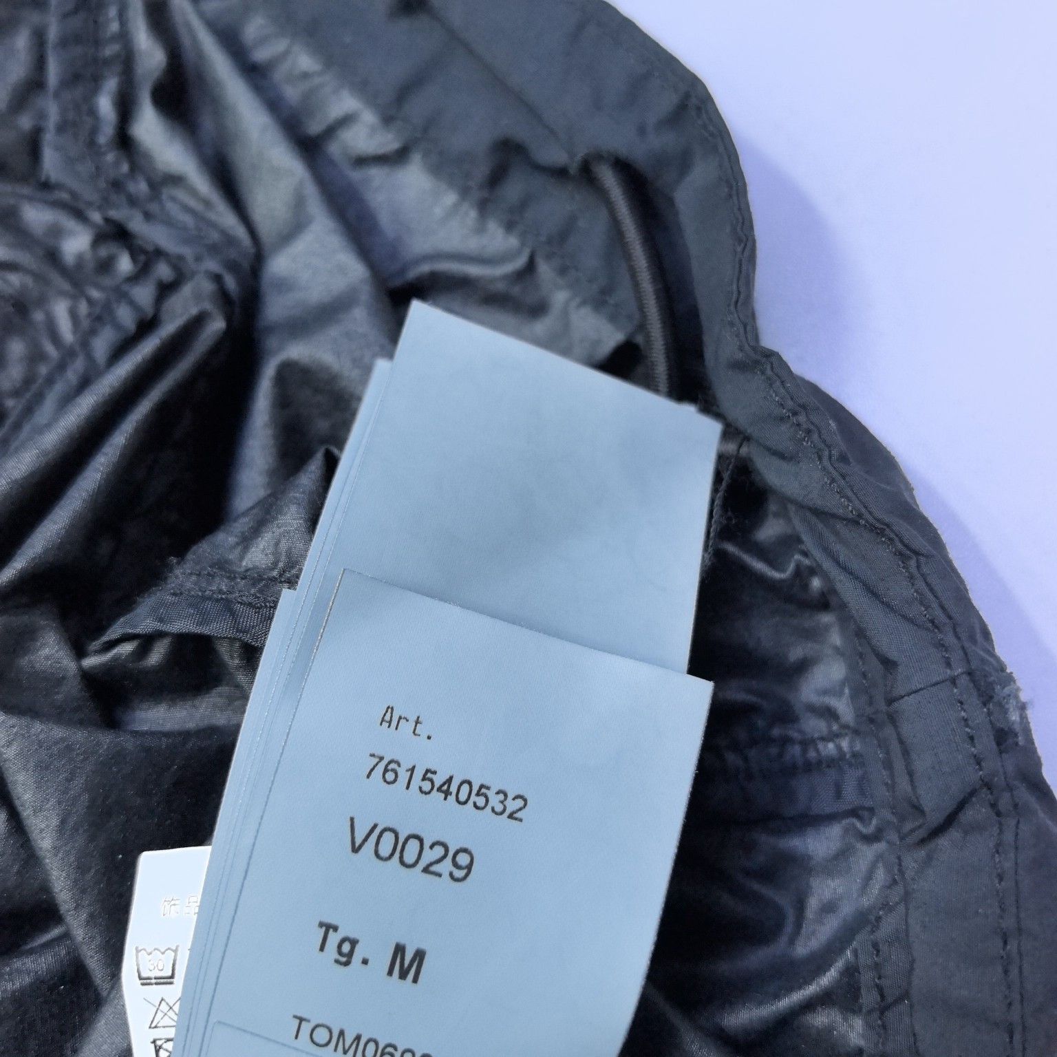 Stone Island Stone Island Badge Logo Light Jacket Size M Size US M / EU 48-50 / 2 - 6 Thumbnail