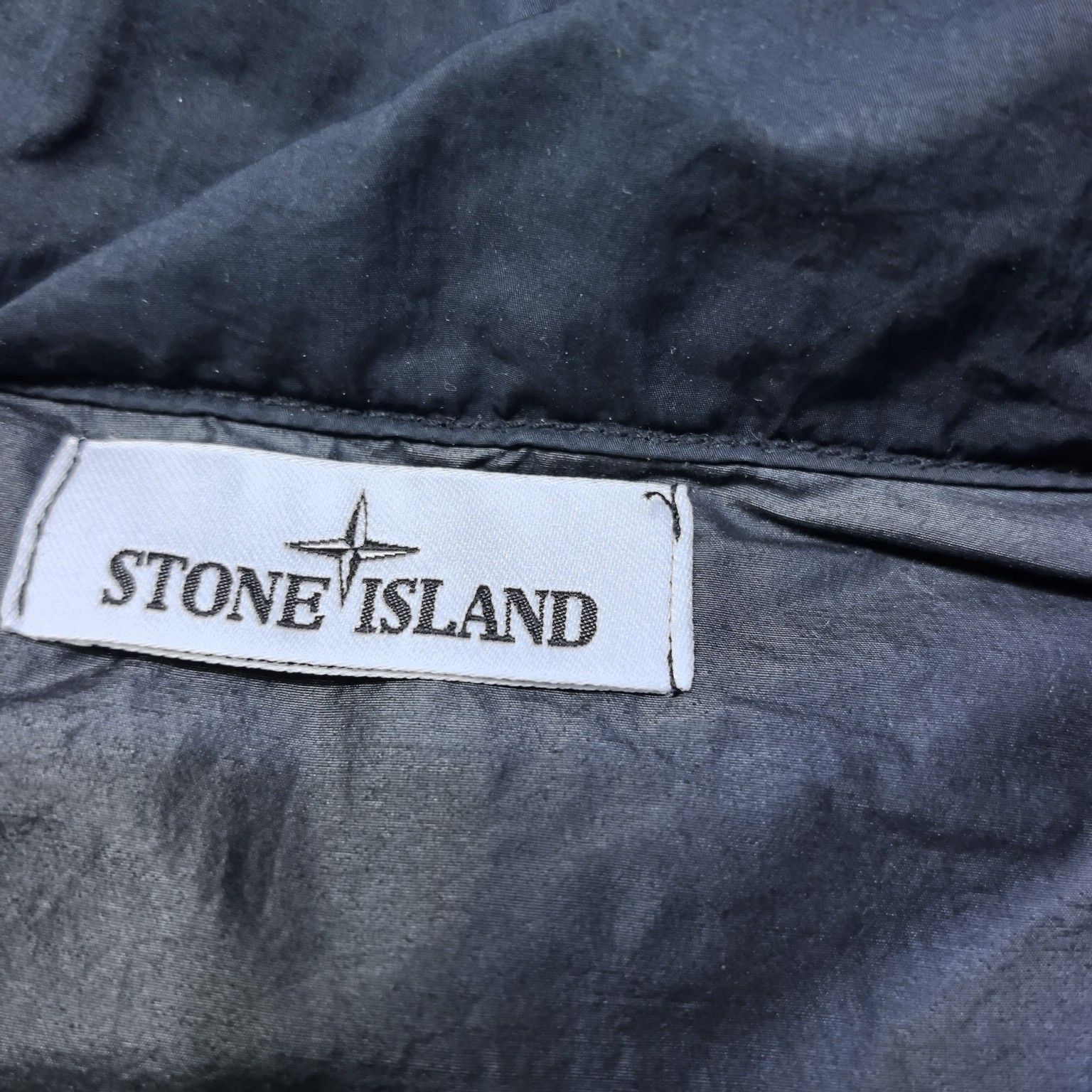 Stone Island Stone Island Badge Logo Light Jacket Size M Size US M / EU 48-50 / 2 - 3 Thumbnail