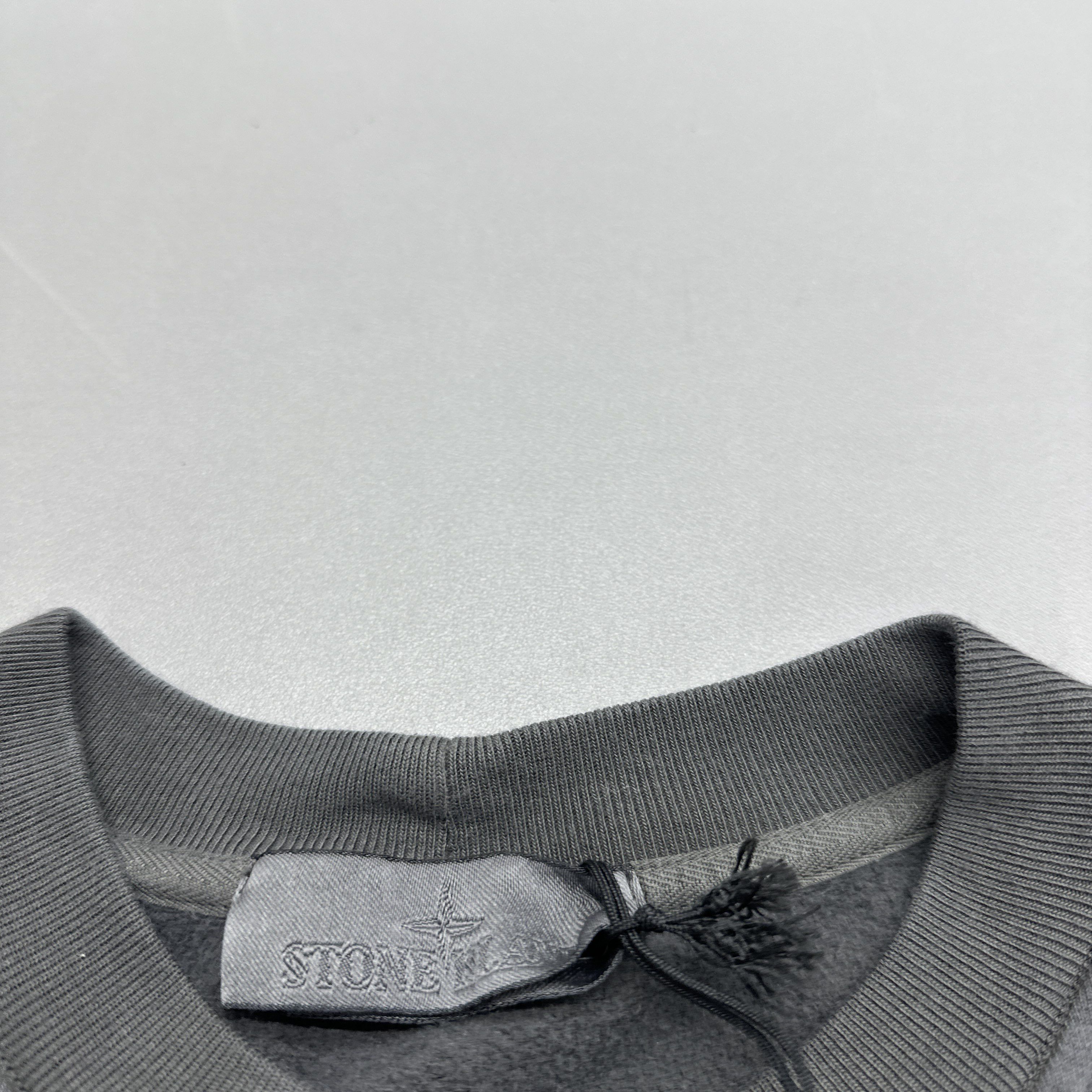 Stone Island Stone Island Crewneck Sweatshirt Size M Size US M / EU 48-50 / 2 - 3 Thumbnail