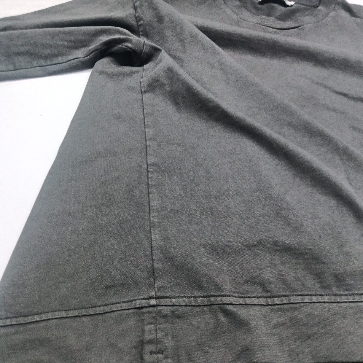 Stone Island Stone Island Garment Dyed Crewneck Sweatshirt Size M Size US M / EU 48-50 / 2 - 17 Thumbnail