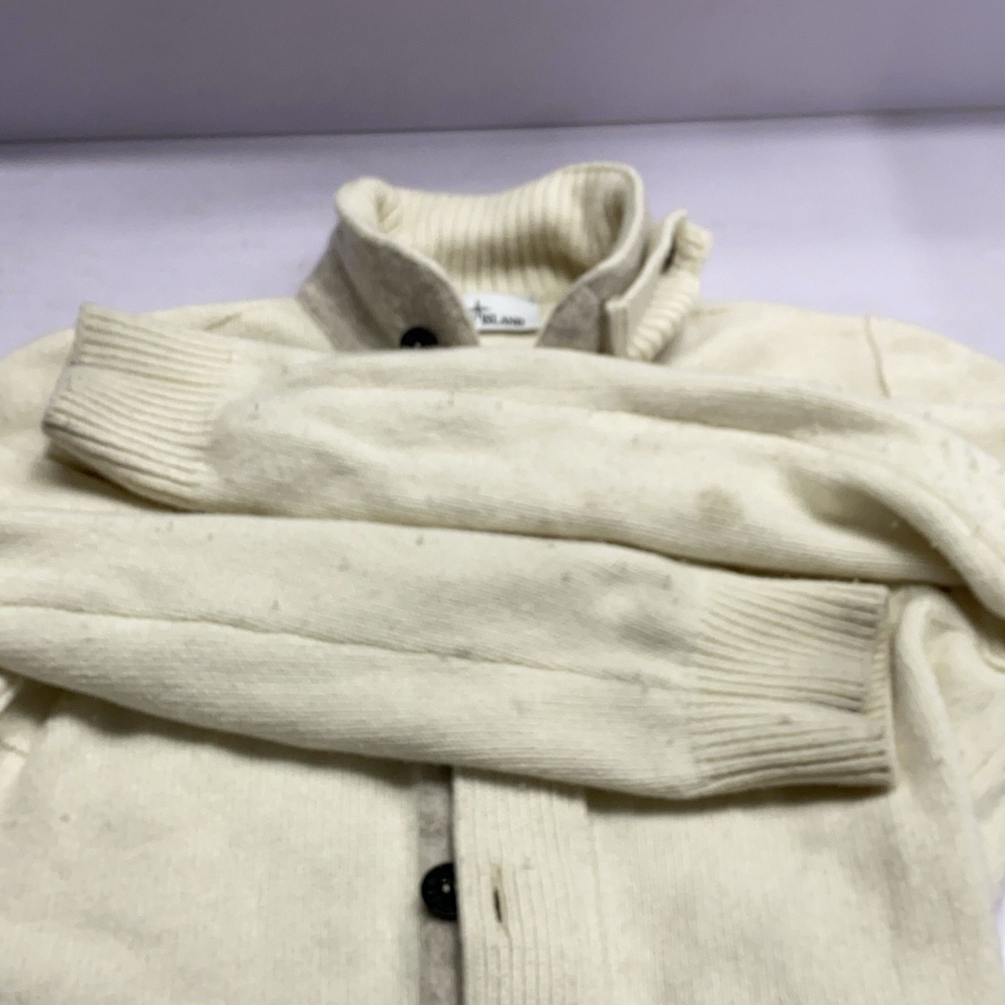 Stone Island Stone Island Wool Blend Logo Patch Cardigan Size M Size US M / EU 48-50 / 2 - 13 Thumbnail