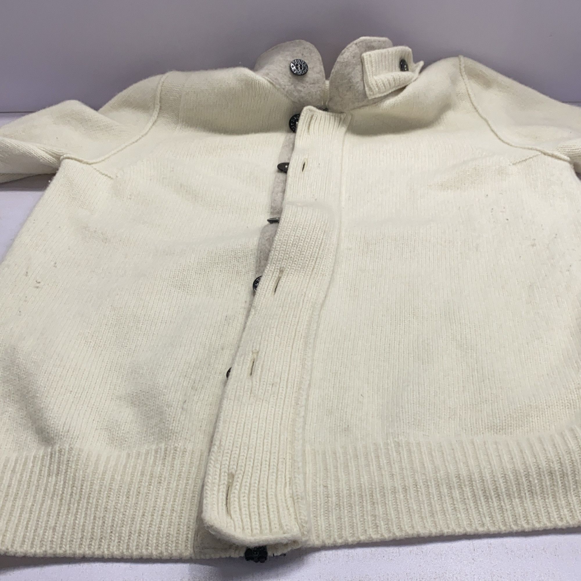 Stone Island Stone Island Wool Blend Logo Patch Cardigan Size M Size US M / EU 48-50 / 2 - 8 Thumbnail