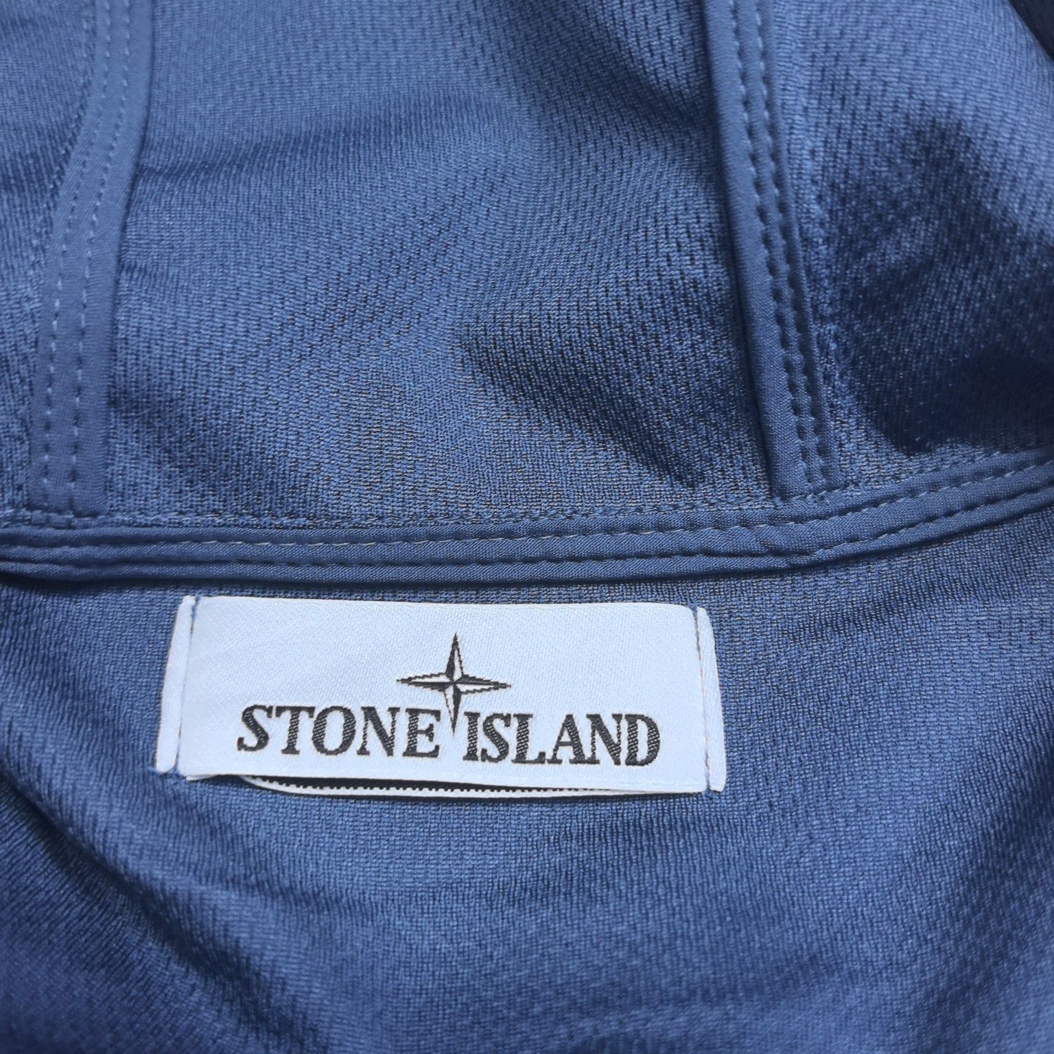 Stone Island Stone Island Light Soft Shell-R Hooded Jacket L Size US L / EU 52-54 / 3 - 7 Thumbnail