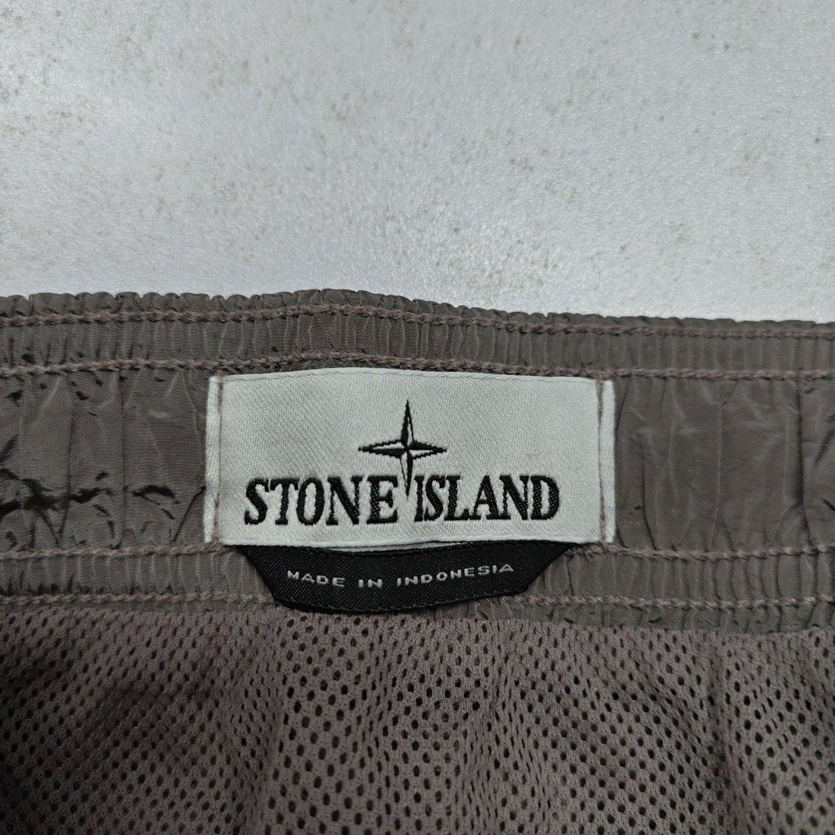 Stone Island STONE ISLAND Nylon Metal Logo Shorts Size S Size US 30 / EU 46 - 3 Thumbnail