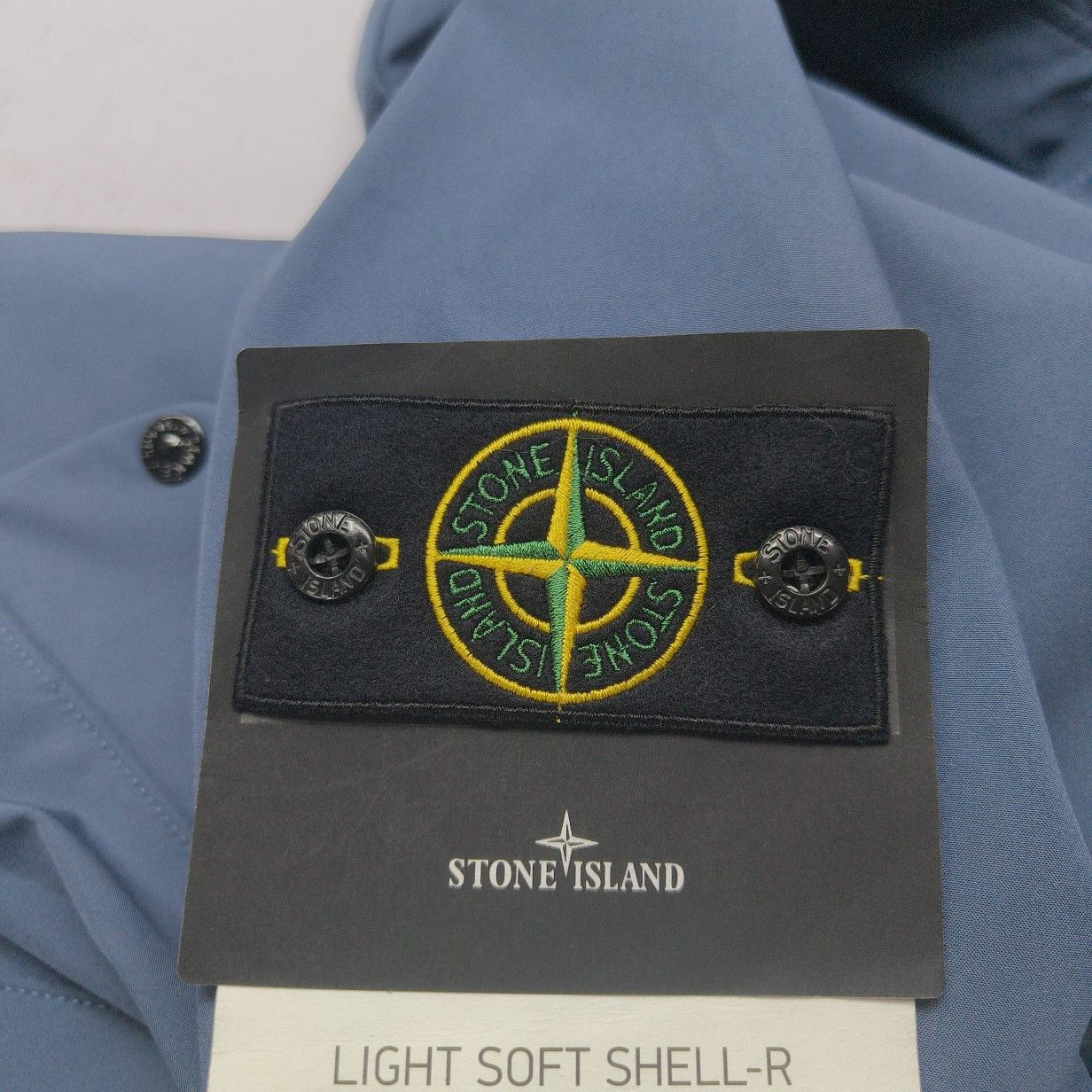 Stone Island Stone Island Light Soft Shell-R Hooded Jacket Size M Size US M / EU 48-50 / 2 - 3 Thumbnail
