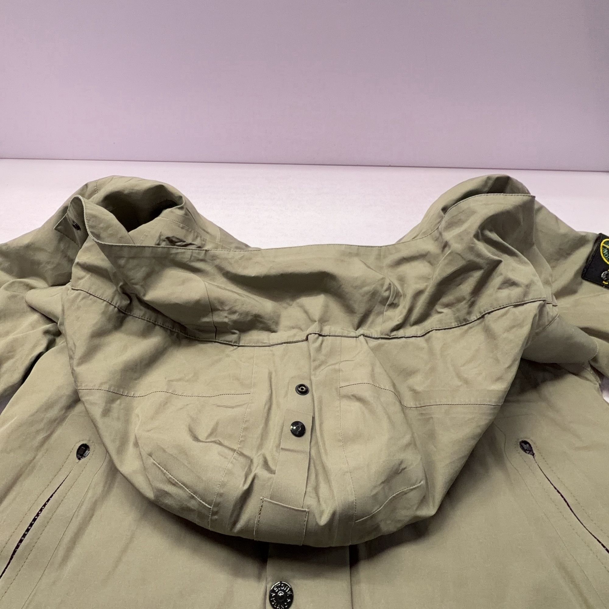 Stone Island Stone Island Hooded Padded Jacket Green Size M Size US M / EU 48-50 / 2 - 9 Thumbnail