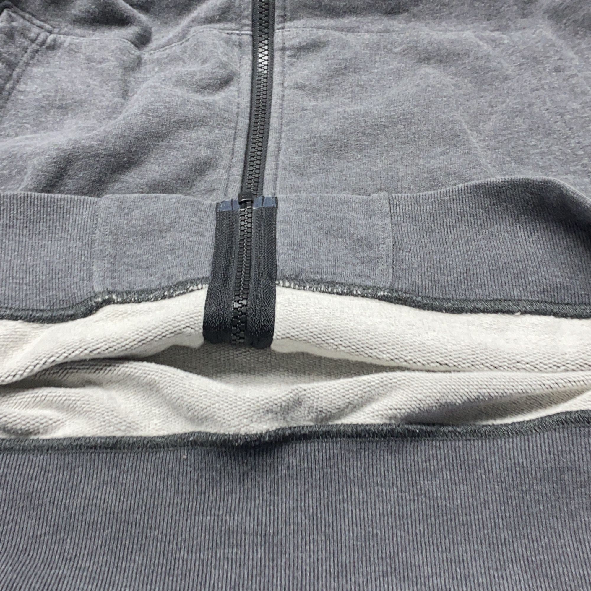 Stone Island Stone Island Logo Patch Zip Up Hoodie Size XL Size US XL / EU 56 / 4 - 12 Thumbnail