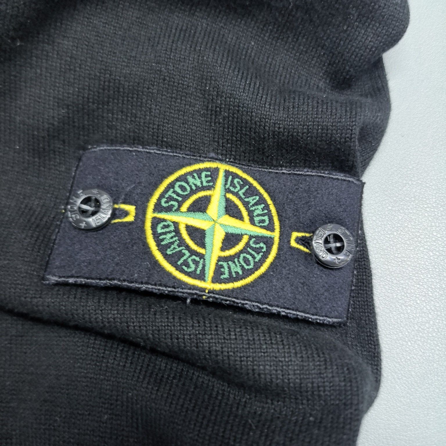 Stone Island Stone Island Logo Patch Crewneck Sweater Size M Size US M / EU 48-50 / 2 - 4 Thumbnail