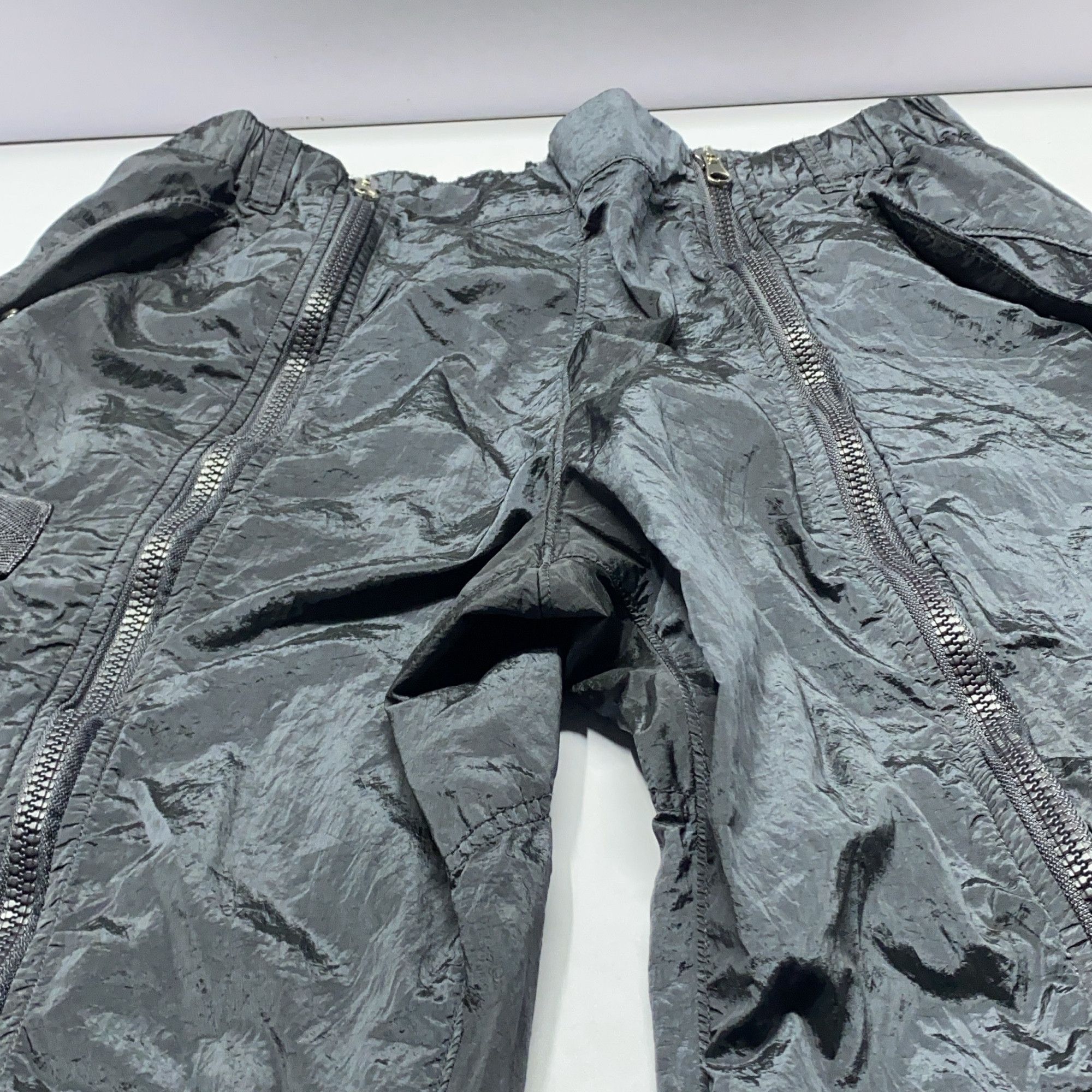 Stone Island Stone Island Nylon Cargo Pants Size 33 Size US 33 - 11 Thumbnail