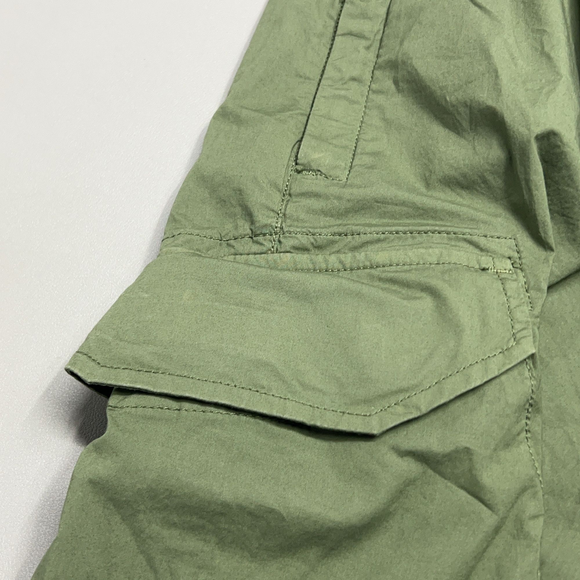 Stone Island Stone Island Cargo Shorts Size 33 Size US 33 - 14 Thumbnail