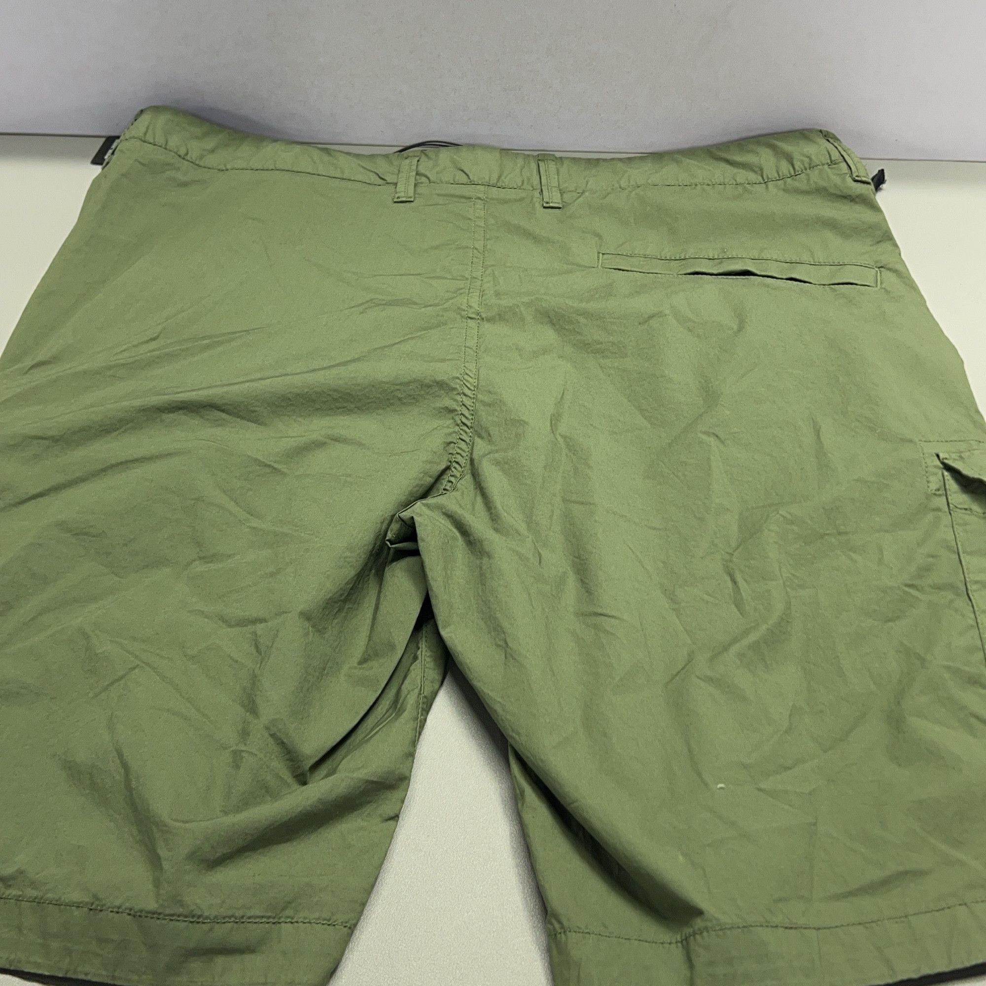 Stone Island Stone Island Cargo Shorts Size 33 Size US 33 - 15 Thumbnail