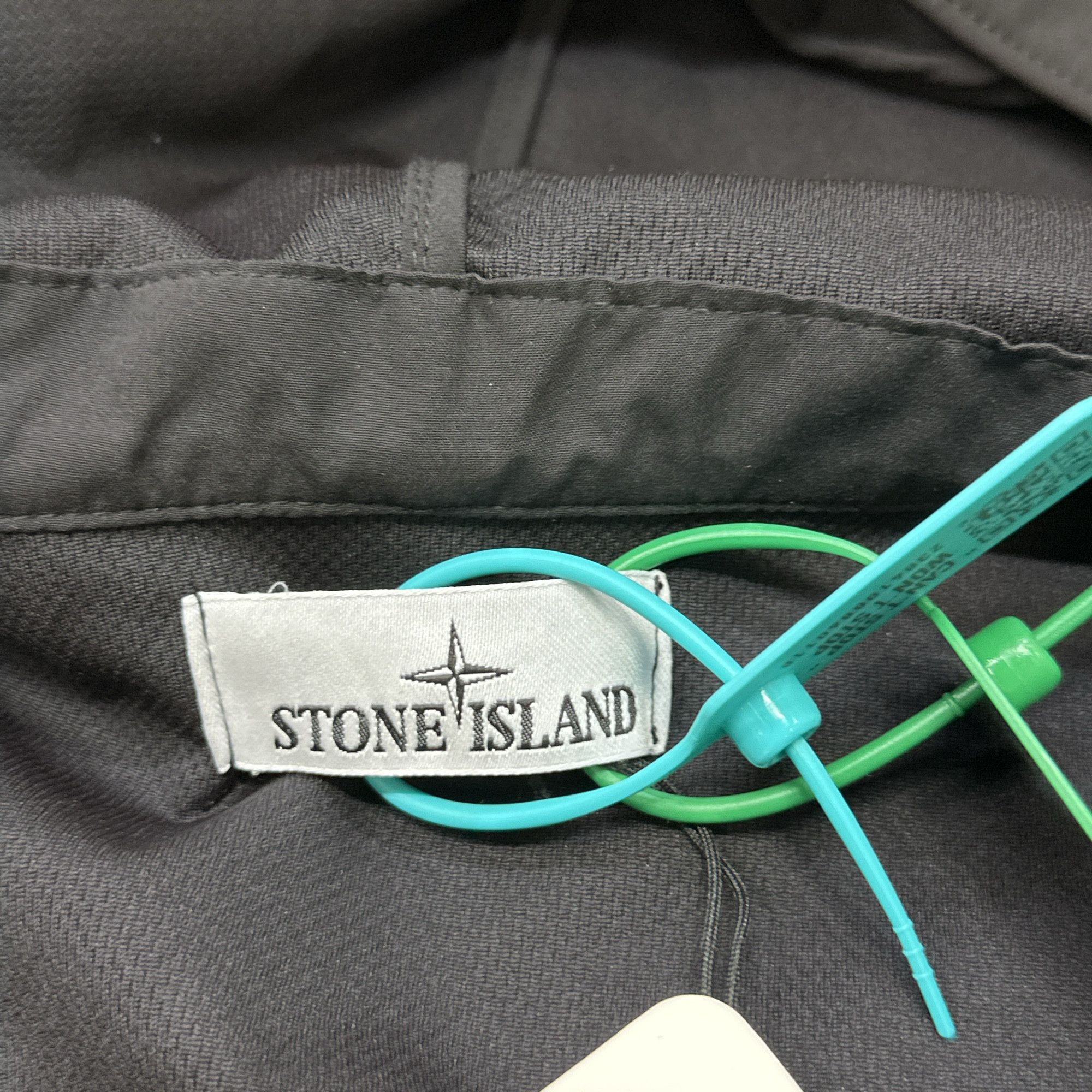 Stone Island Stone Island Soft Shell Hooded Jacket Size M Size US M / EU 48-50 / 2 - 2 Thumbnail