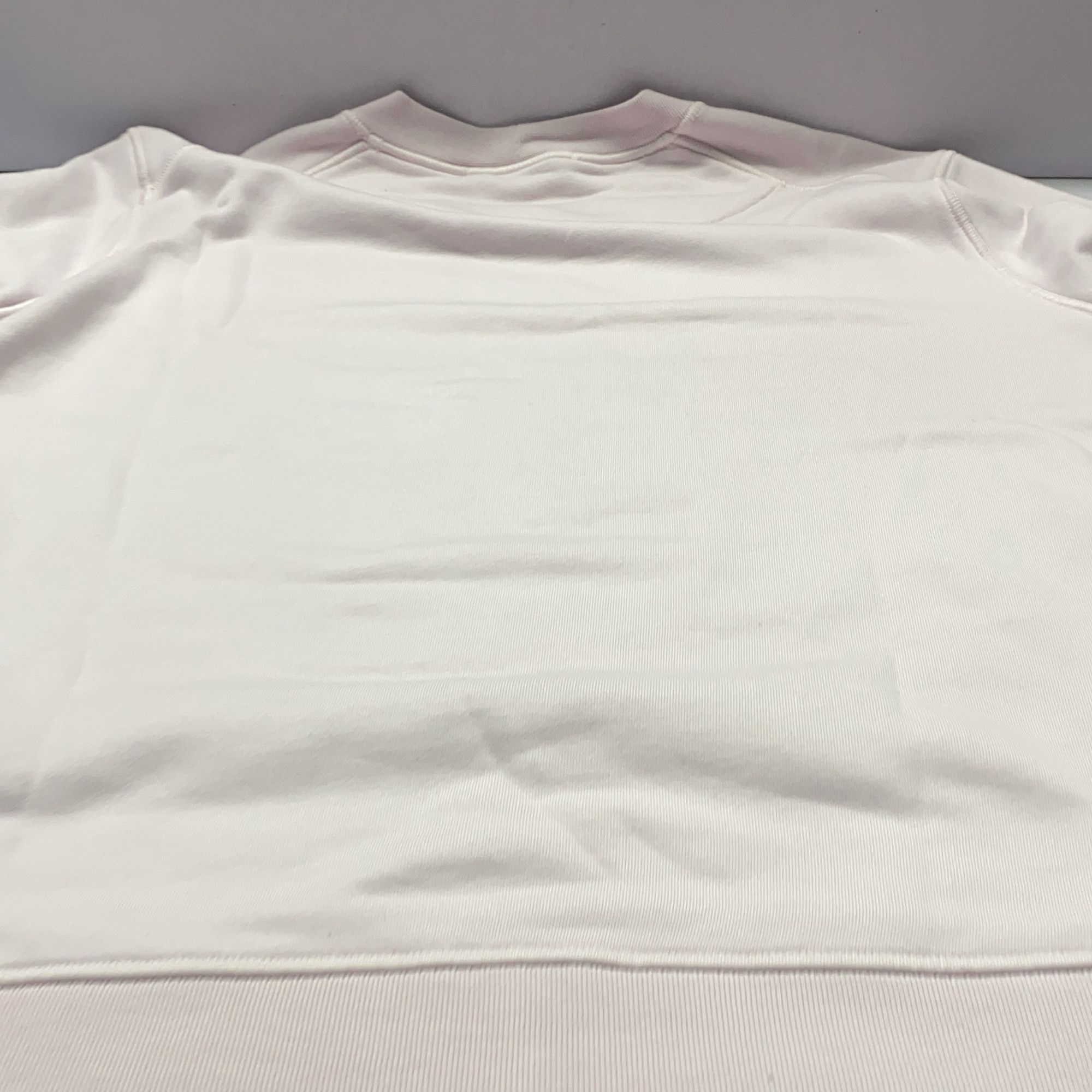 Stone Island Stone Island Pink Badge Crewneck Sweatshirt Size M Size US M / EU 48-50 / 2 - 14 Thumbnail