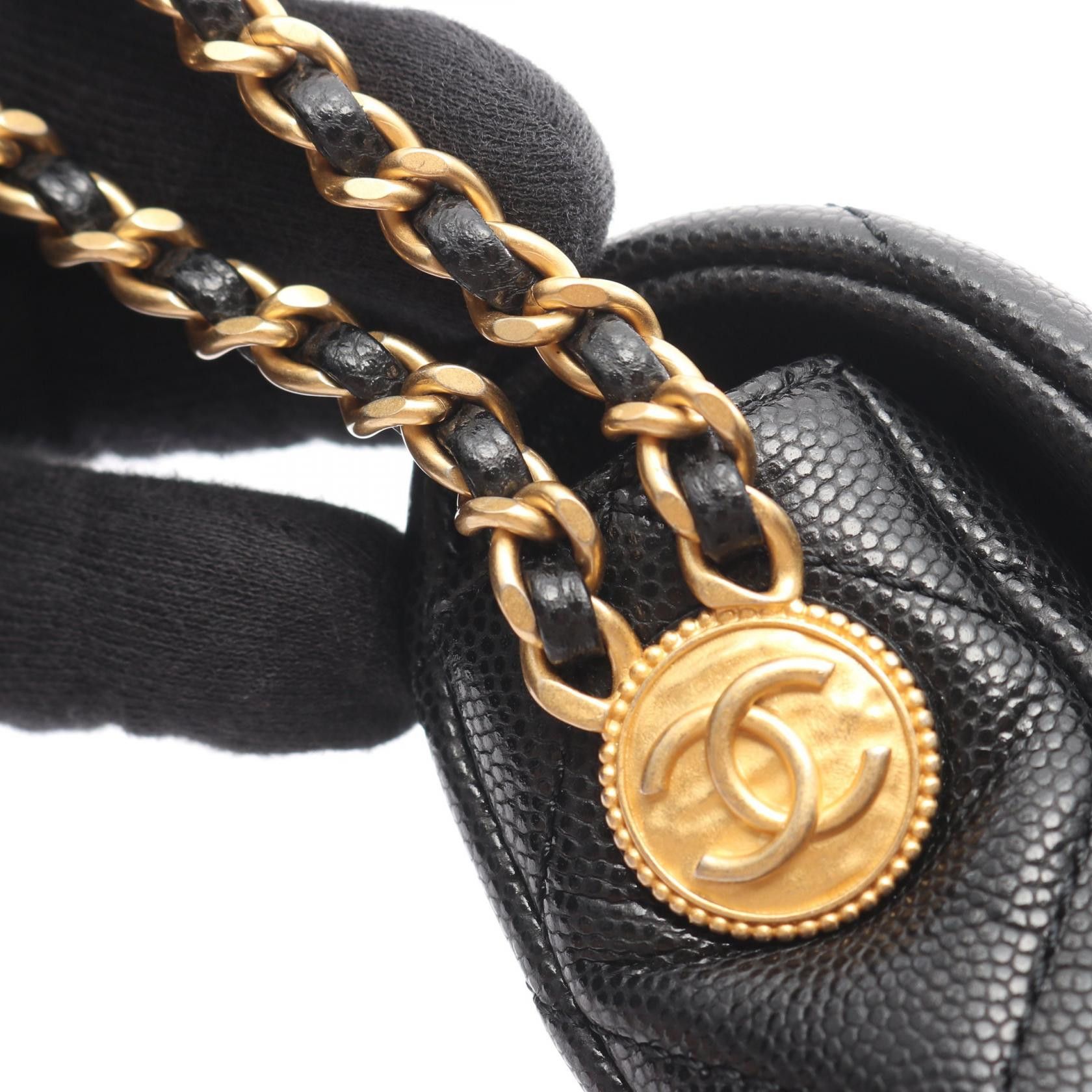 Chanel Chanel Chanel Matelasse Calf Shoulder Bag Leather Shoulder Bag DUTY FREE for USA Size ONE SIZE - 8 Thumbnail