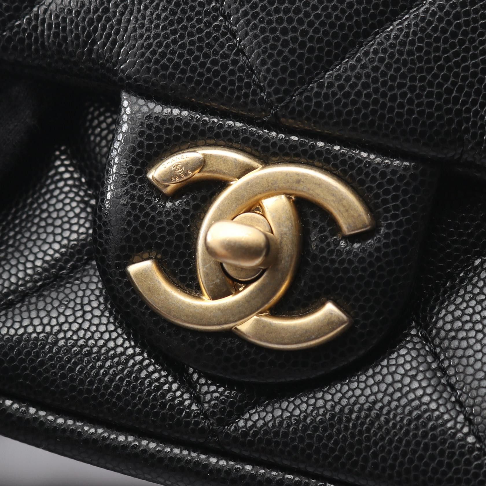 Chanel Chanel Chanel Matelasse Calf Shoulder Bag Leather Shoulder Bag DUTY FREE for USA Size ONE SIZE - 6 Thumbnail
