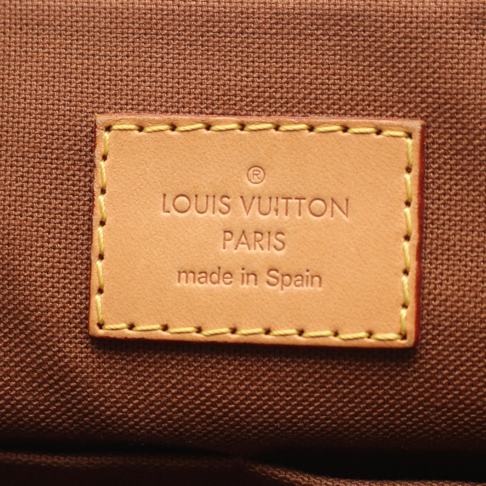 Louis Vuitton Louis Vuitton Louis Vuitton Messenger Beaubourg MM Monogram Shoulder Bag Textile Shoulder Bag M97038 DUTY FREE for USA Size ONE SIZE - 4 Thumbnail
